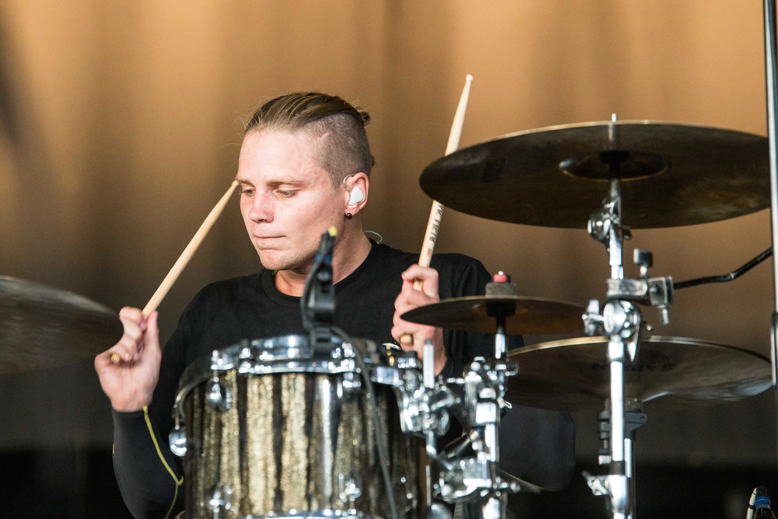 Tonight Alive - Warped Tour 2016 - Benjamin Robson -7912.jpg