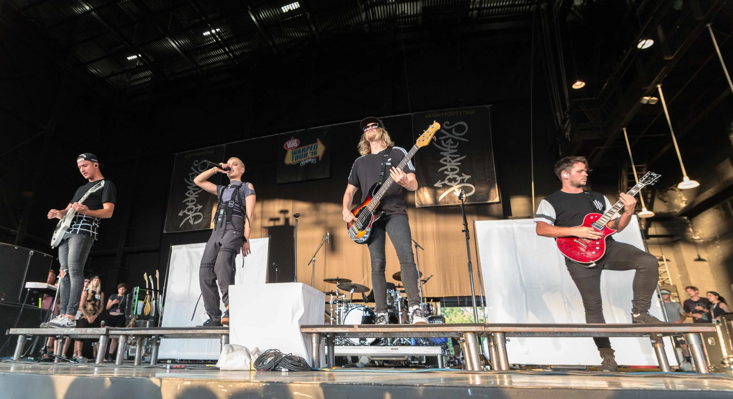 Tonight Alive - Warped Tour 2016 - Benjamin Robson -.jpg