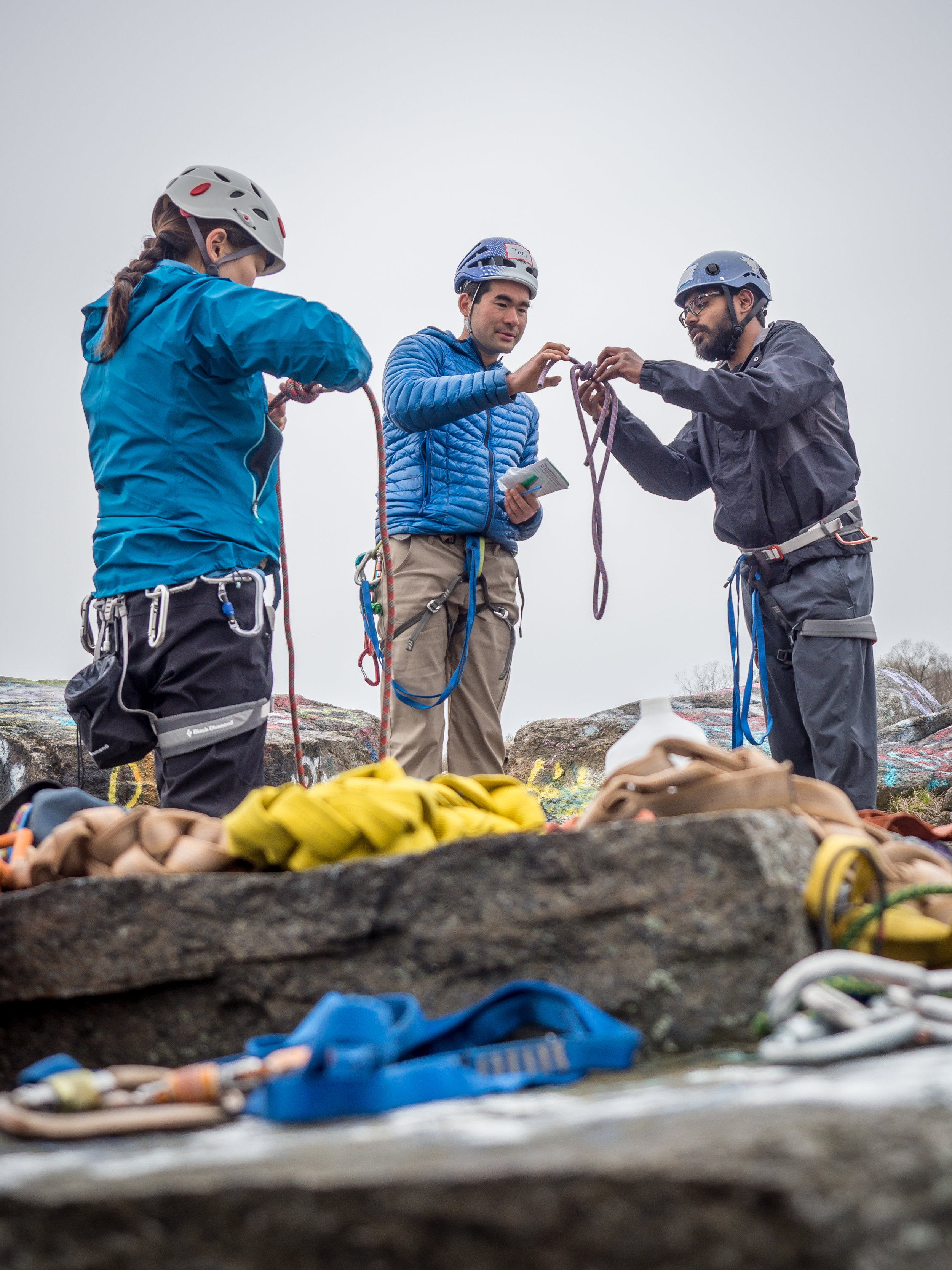 Checking knots