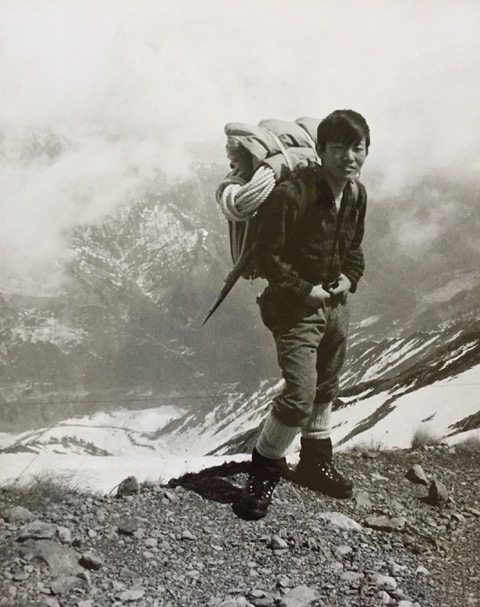 Descending on the ridge from Mt Shirouma (~10,000ft) after 2 bivouacs.