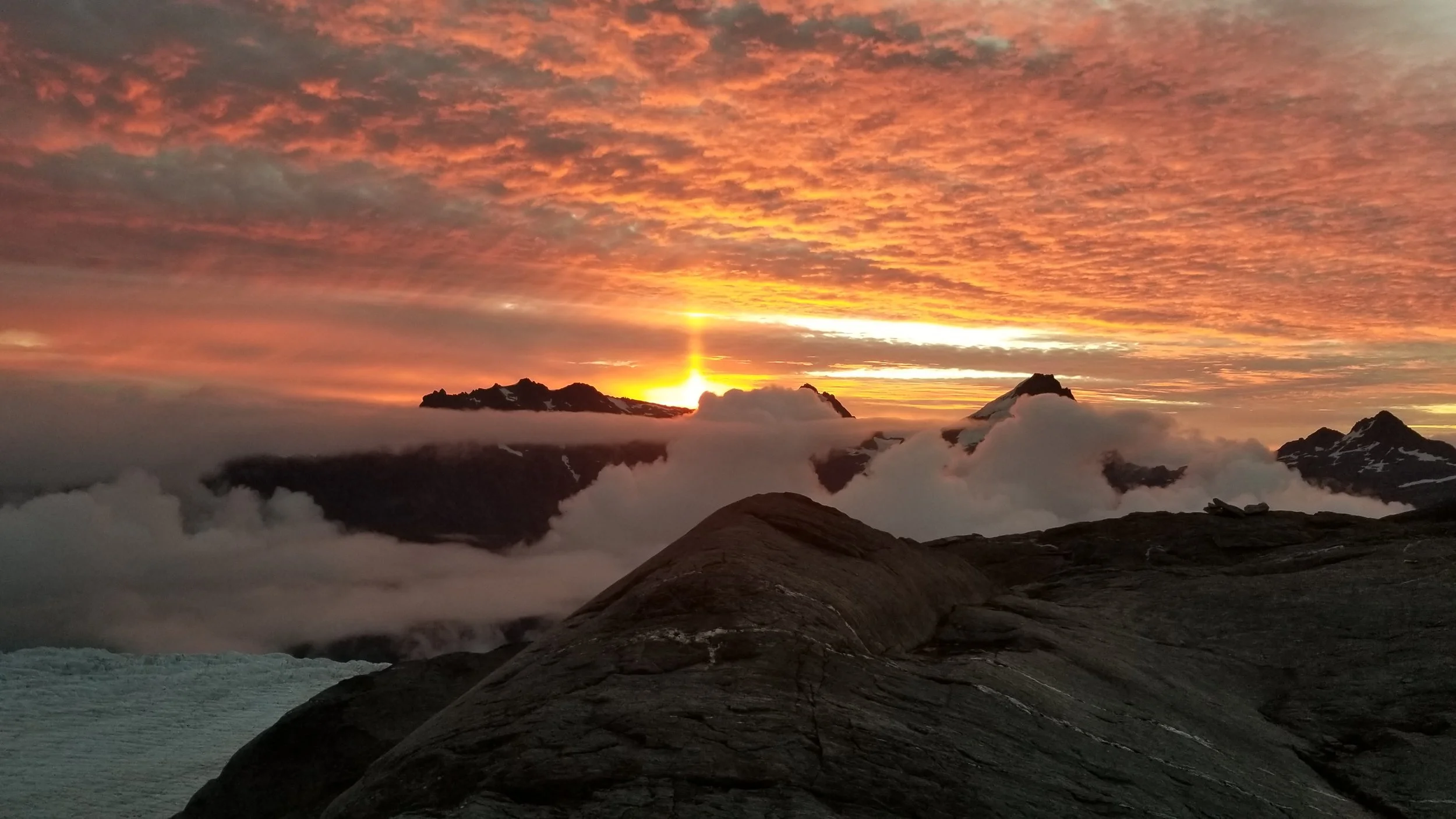 Sunset from the hut the evening we returned. (Gary thinks this could be submitted to the photo contest in the New Zealand Alpine Club magazine)