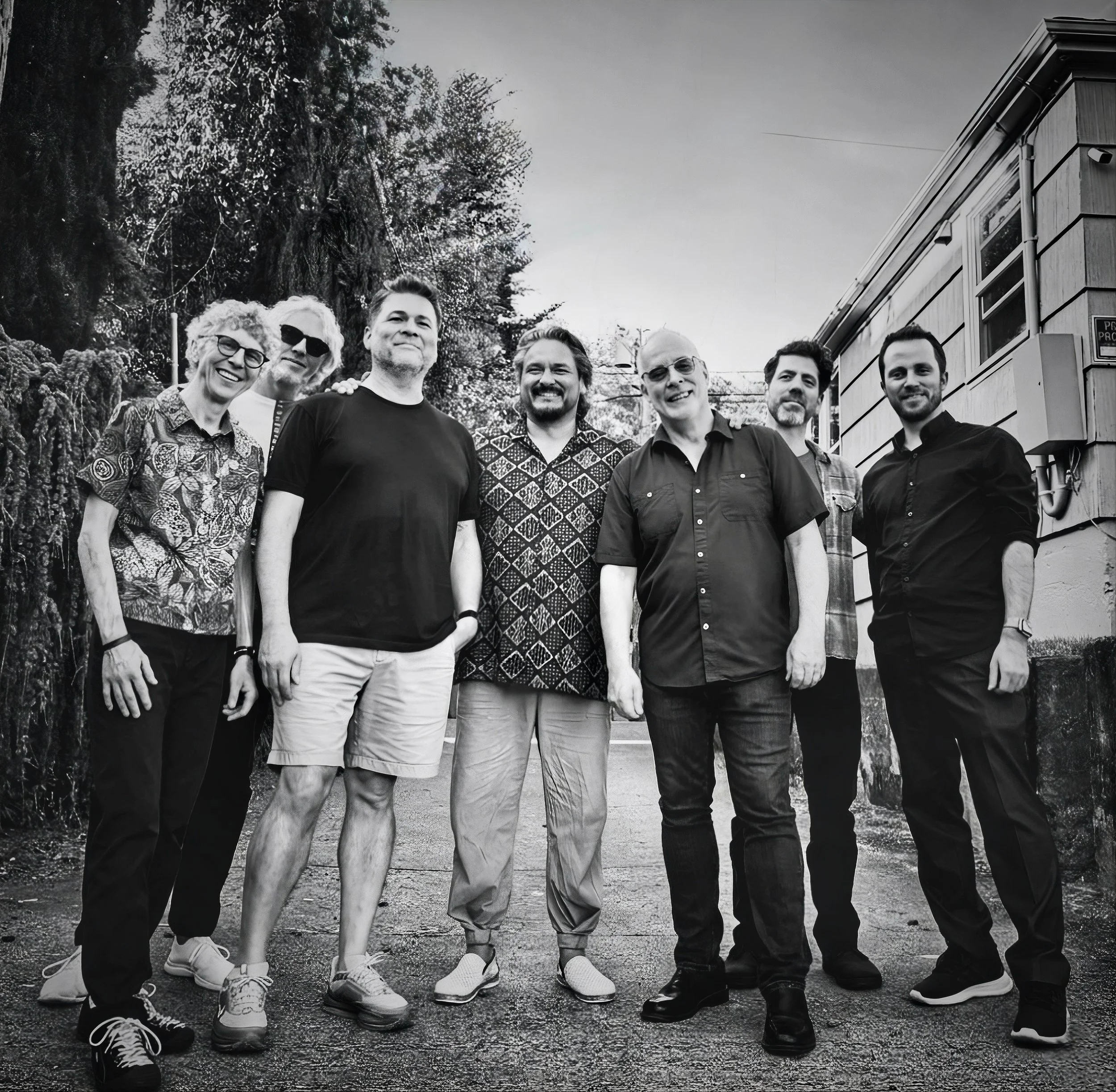 Bend! We&rsquo;re going to be performing a FREE show today at Alpenglow park. Come join us if you can! Music starts at 6:30pm 

#sabroso #latinmusic #latinfunk #bendoregon #whattodoinbend