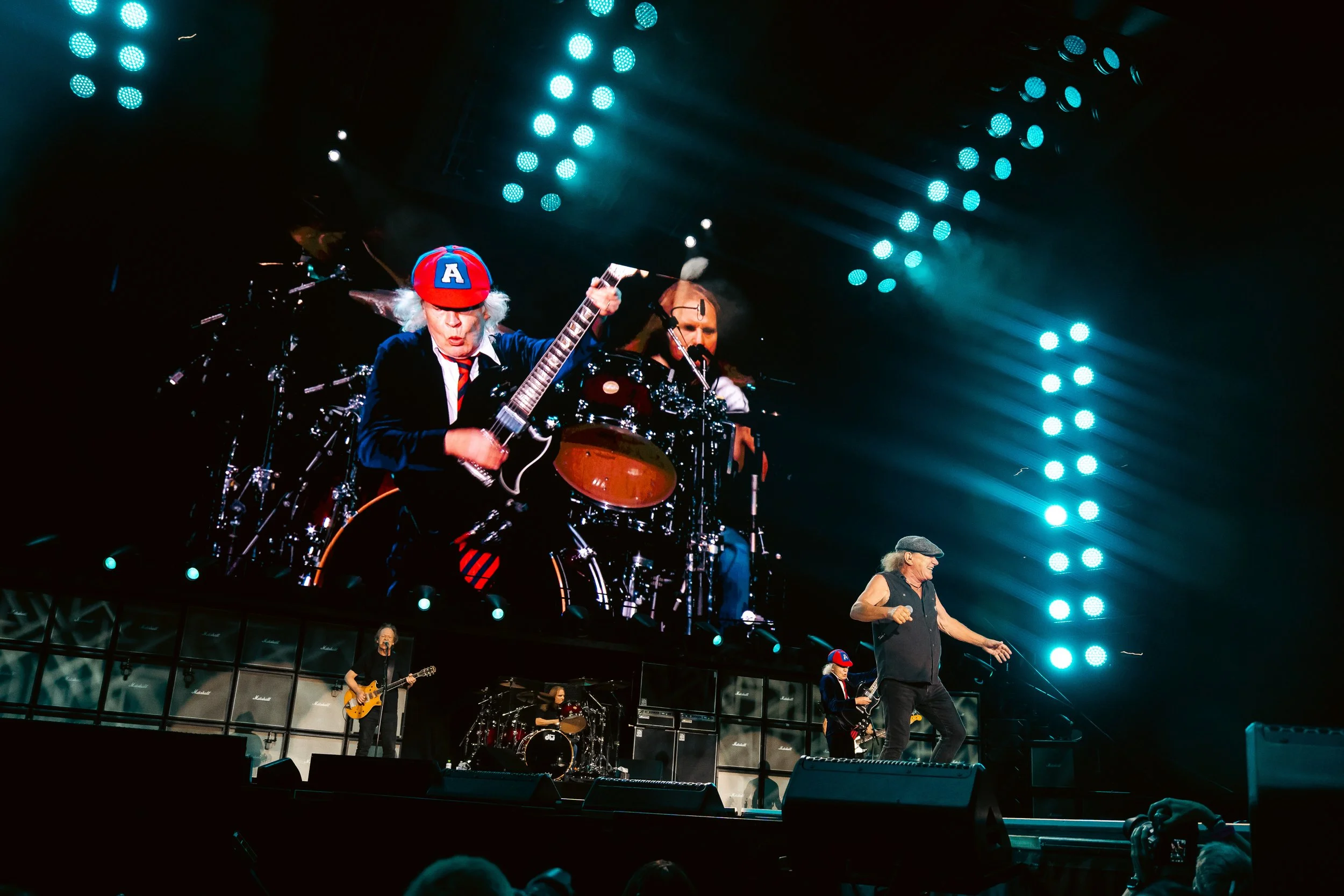 AC/DC