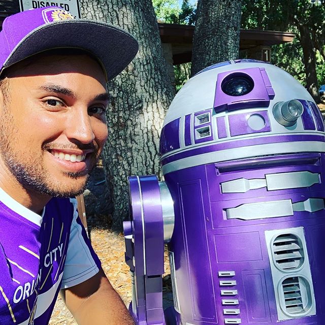 Hanging out with Cystic Fibrosis R4CF droid #latintouchentertainment #_djlu #maythe4thbewithyou #goCity