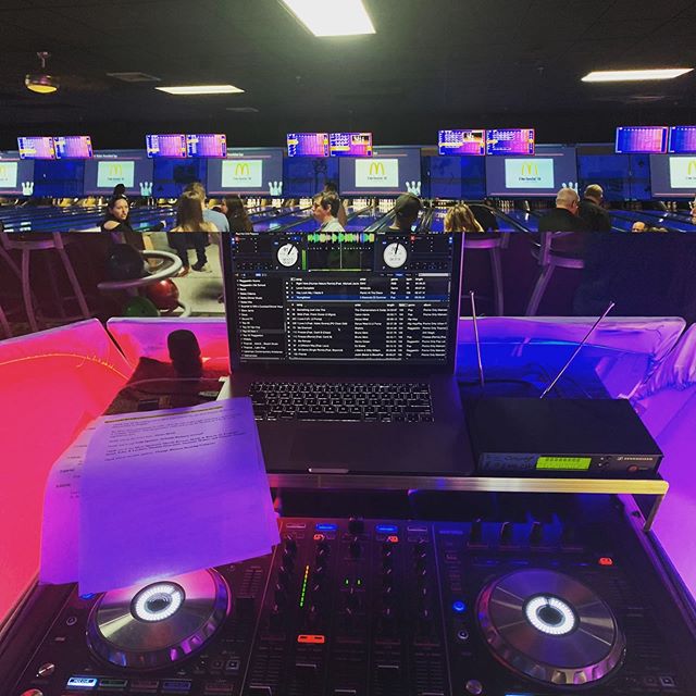 Ronald McDonald House’s Bowl-A-Thon #latintouchentertainment #_djlu #partytime #Bowlathon #AlomaBowl #ronaldmcdonaldhousecharities