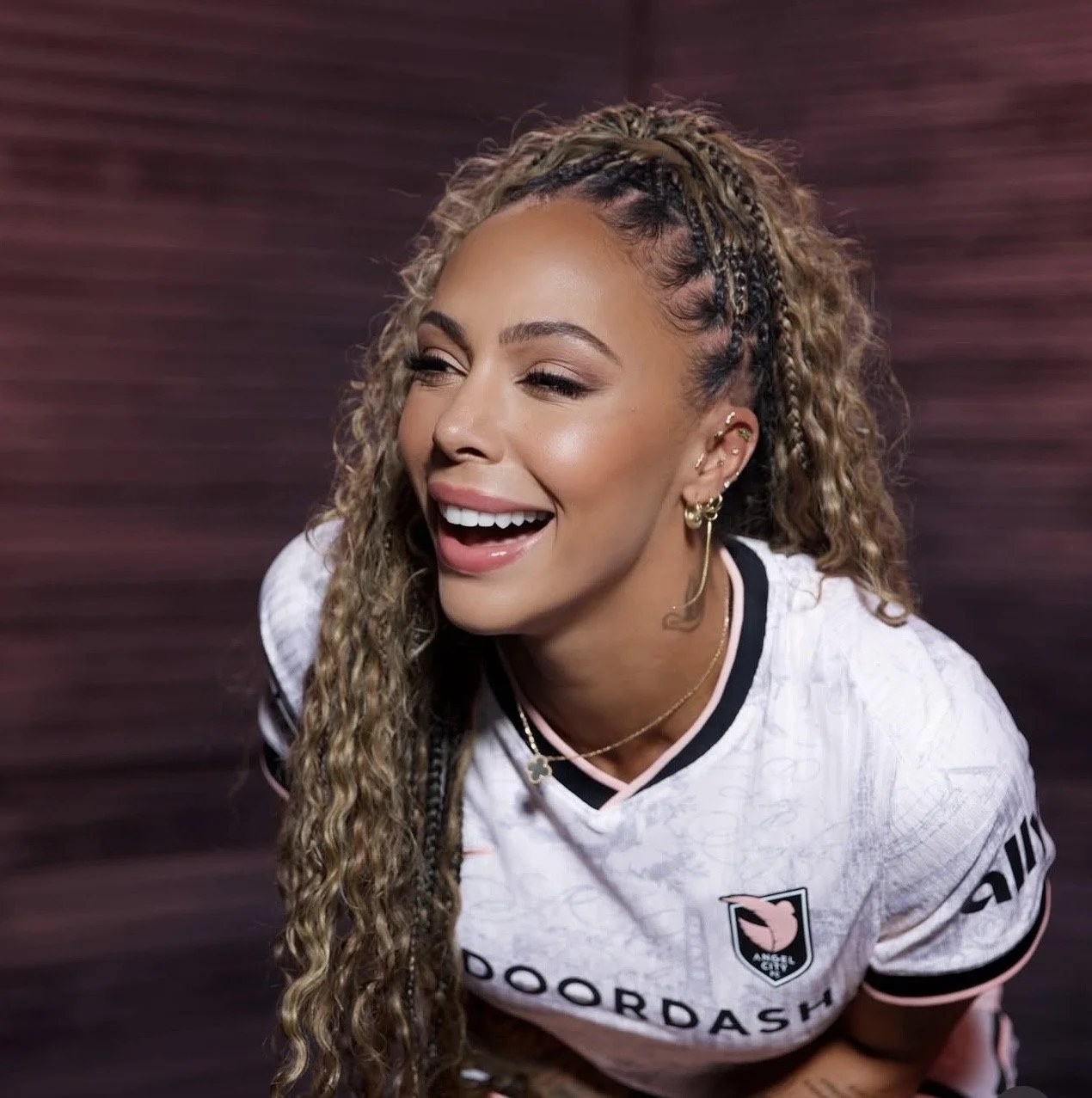 Angel City- Sydney Leroux - 