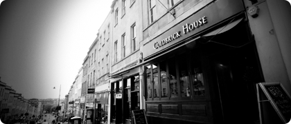 Goldbrick House in Bristol We are excited to have teamed up with the stunningly gorgeous Goldbrick House in Bristol to offer an extra special package for your special event. Goldbrick House is conveniently situated on the iconic Park Street in Bristol’s City Centre making it the ideal location for Hen Parties visiting the city. Our cupcake events at Goldbrick House are held in the glamorous and sophisticated surroundings of the study or library depending on your group size.