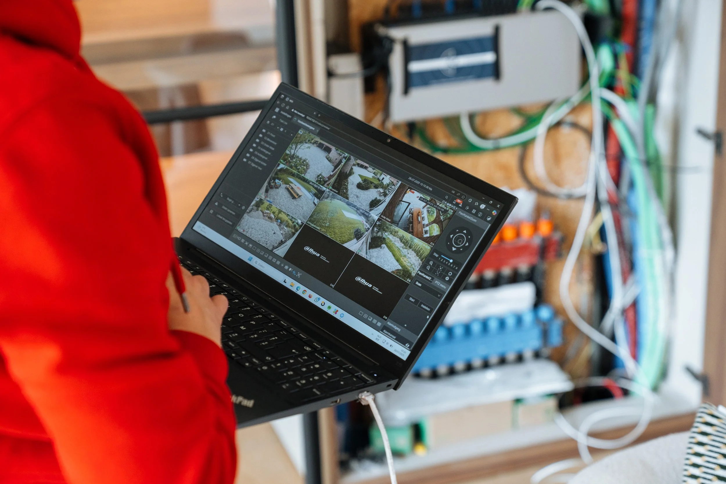 Alarmsysteem en camerabewaking combineren: waarom 1 + 1 hier 3 is