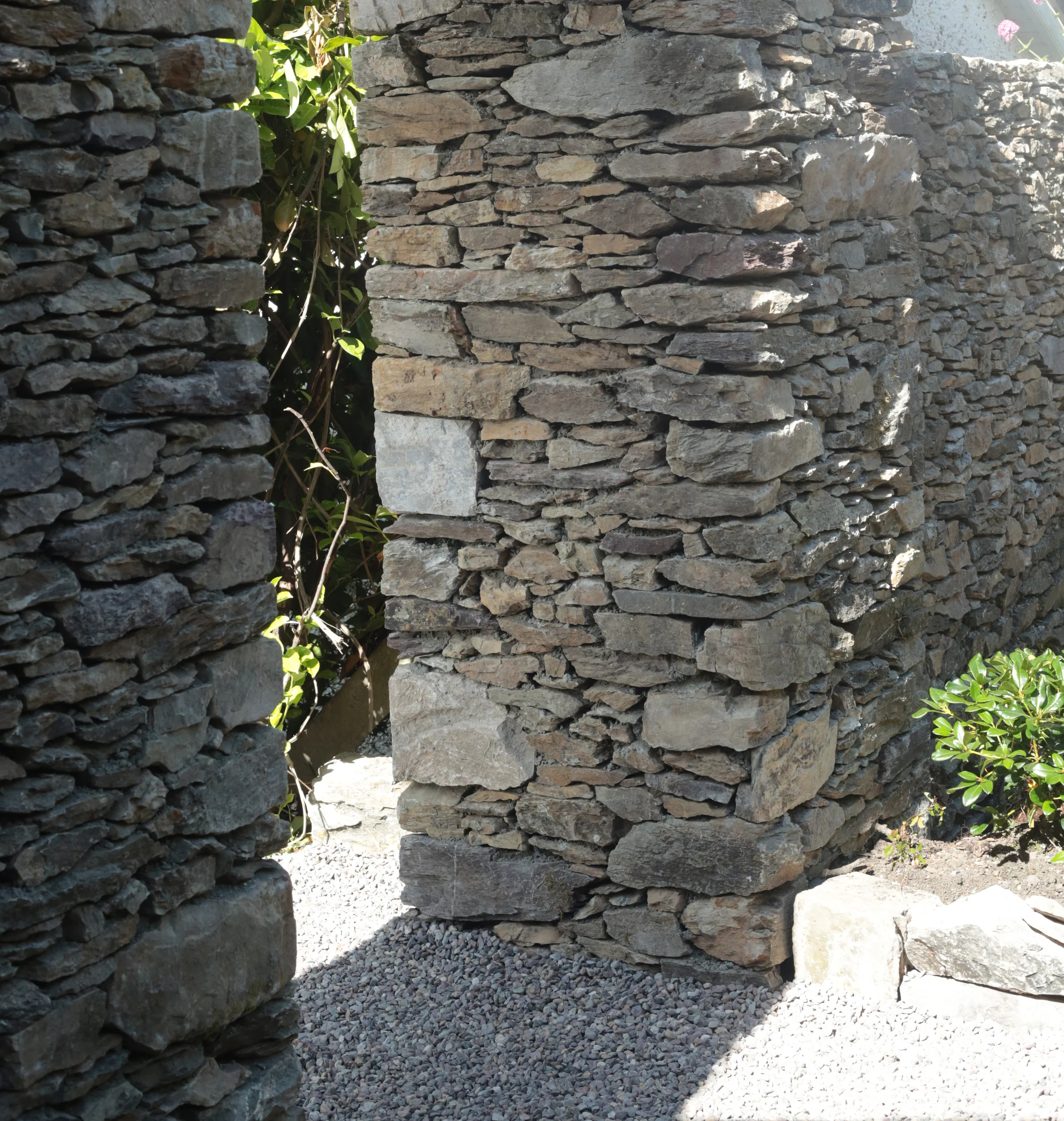 walls 1.jpg