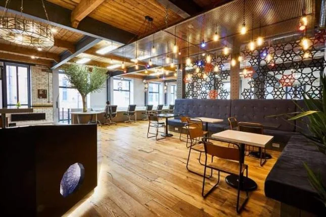Further to the completion of several Bar and Restaurant projects in Manchester’s Northern Quarter, Harcourt Architects were approached by the Northern Group to develop the Design of their shared office facility at Jactin House, Manchester. With a view to encouraging social interaction and collaboration, the brief was to create dynamic working spaces akin to the cafes and restaurants the subject demographic were already familiar with. Harcourt Architects worked closely with the client and main contractor in developing the scheme at Design up to pre-construction stage.