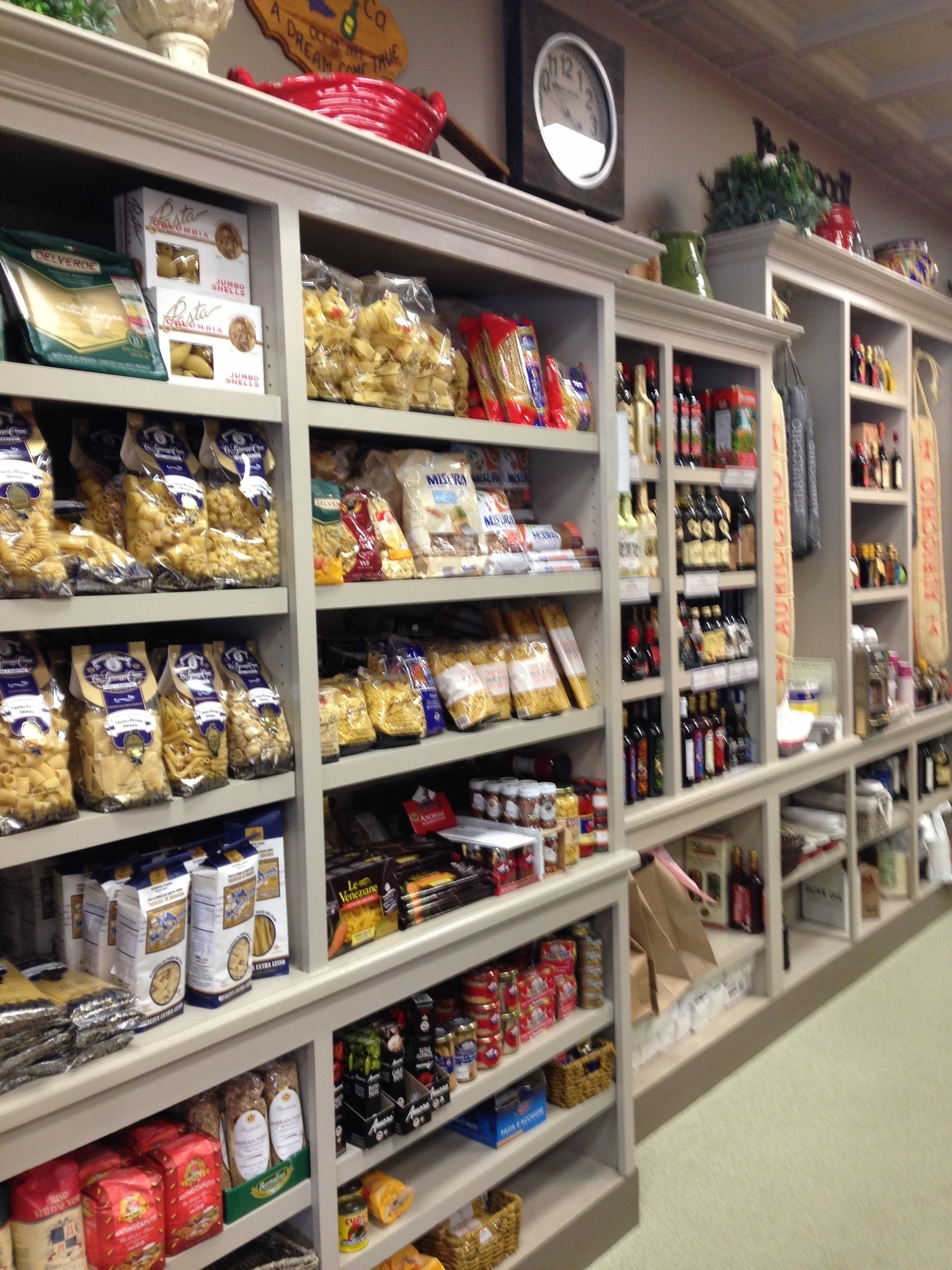 Great selection of Pasta, Olive Oil & Vinegars