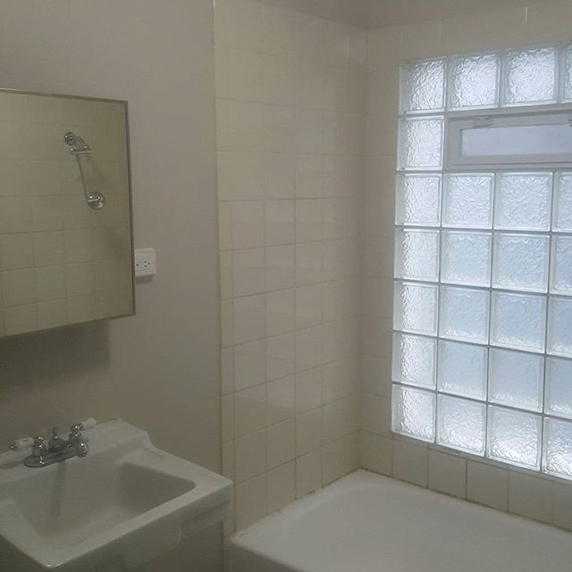 Bathtub and Wall Tile 2.jpg