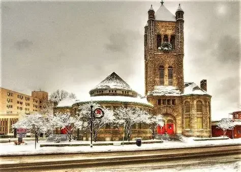 Outside Pretty trinity.webp
