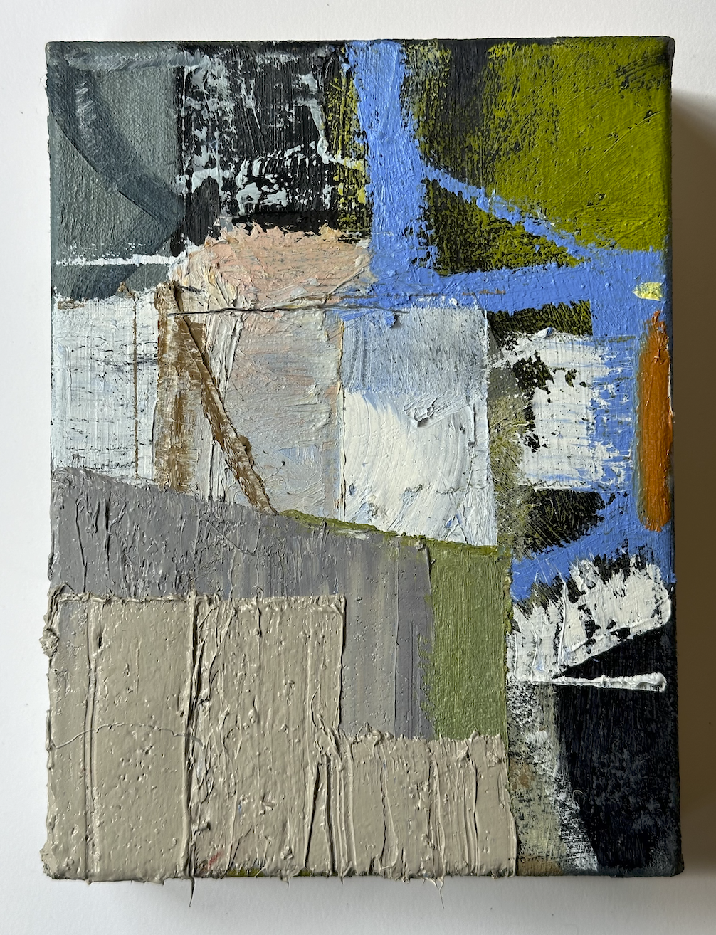 Untitled,
Oil on canvas,
21.0 x 14.8 cm,
2024