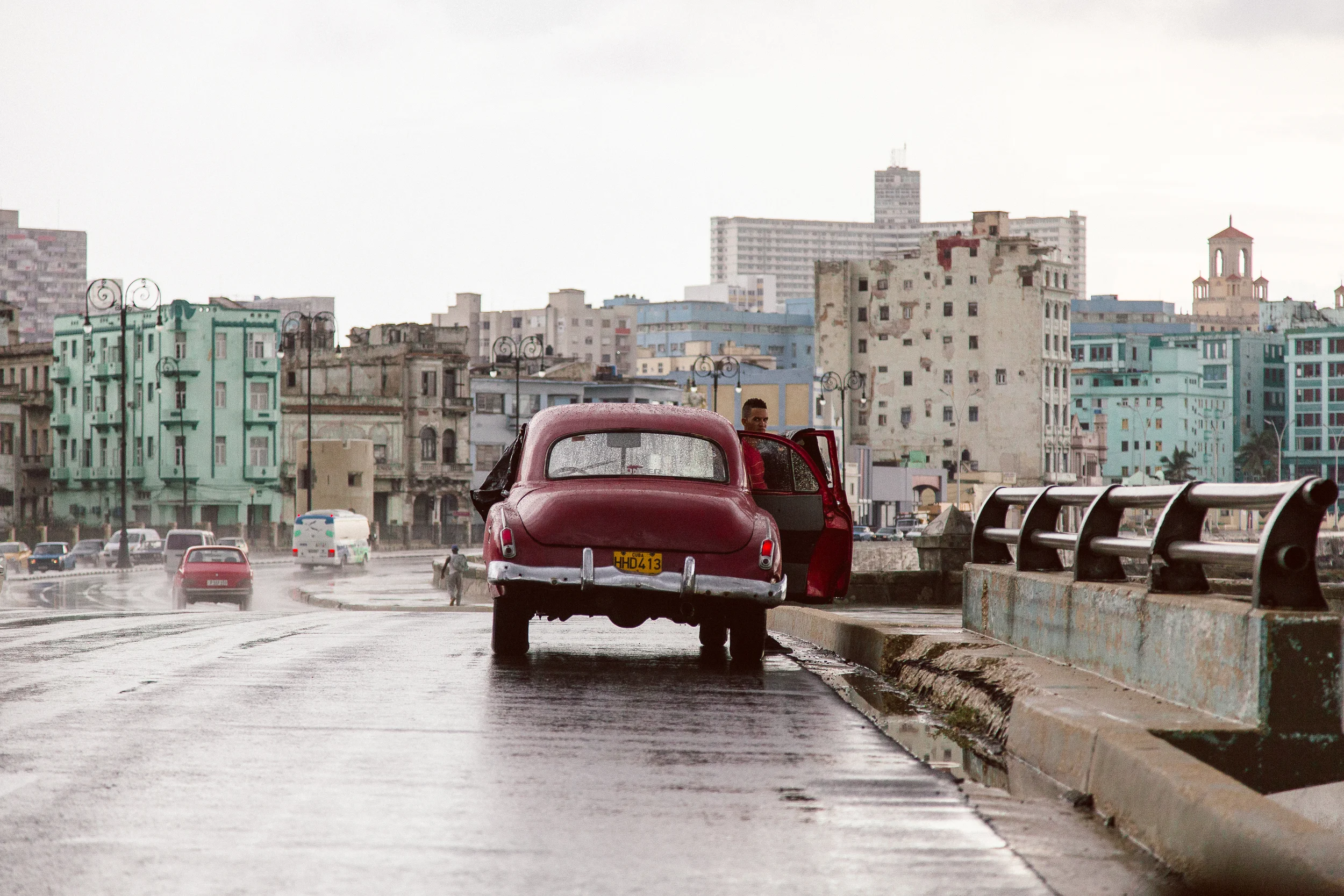 cuban car in rain -9786.jpg