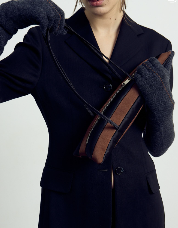 Kokyo Flat Bag brown black.png