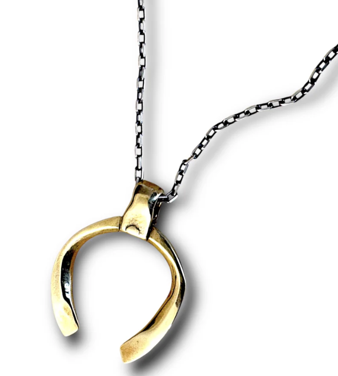 Marla Modern Horseshoe bronze.png