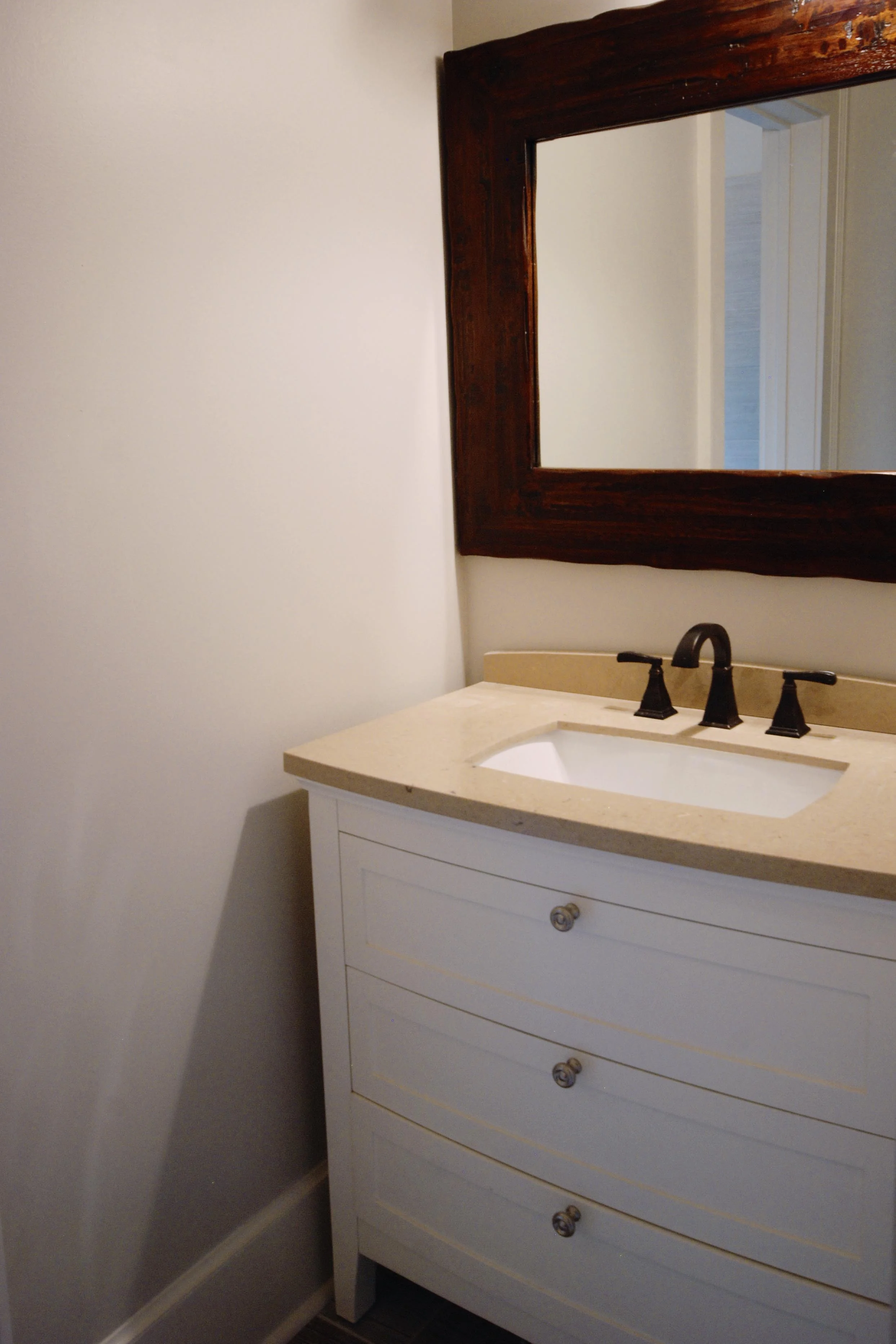guestsink.jpg