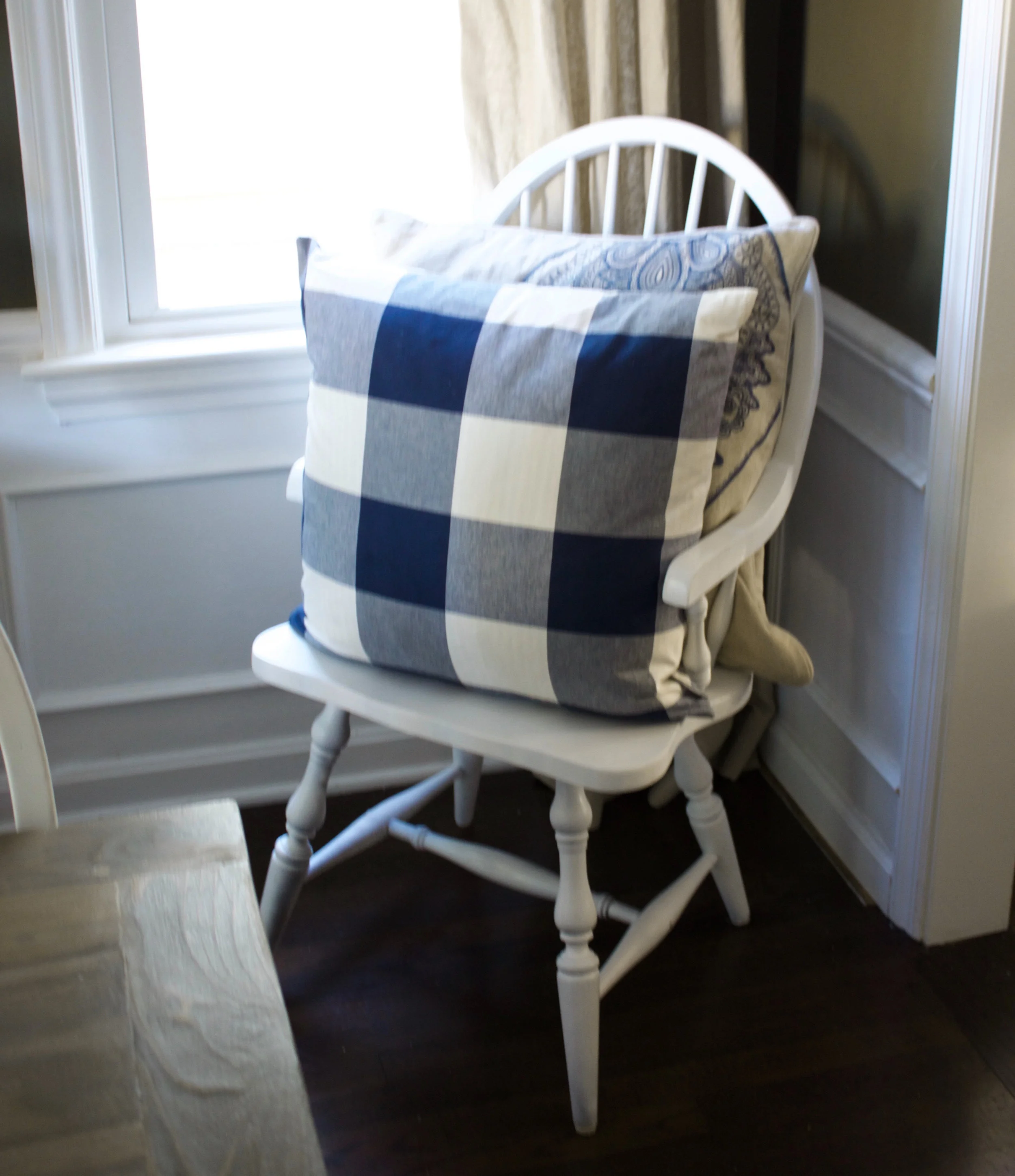 paintedwhitediningroomchair.jpg
