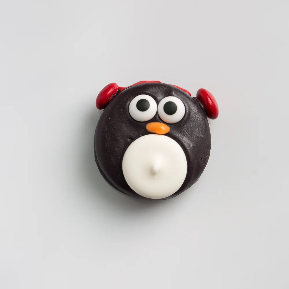 Penguin Cookie Red.jpg
