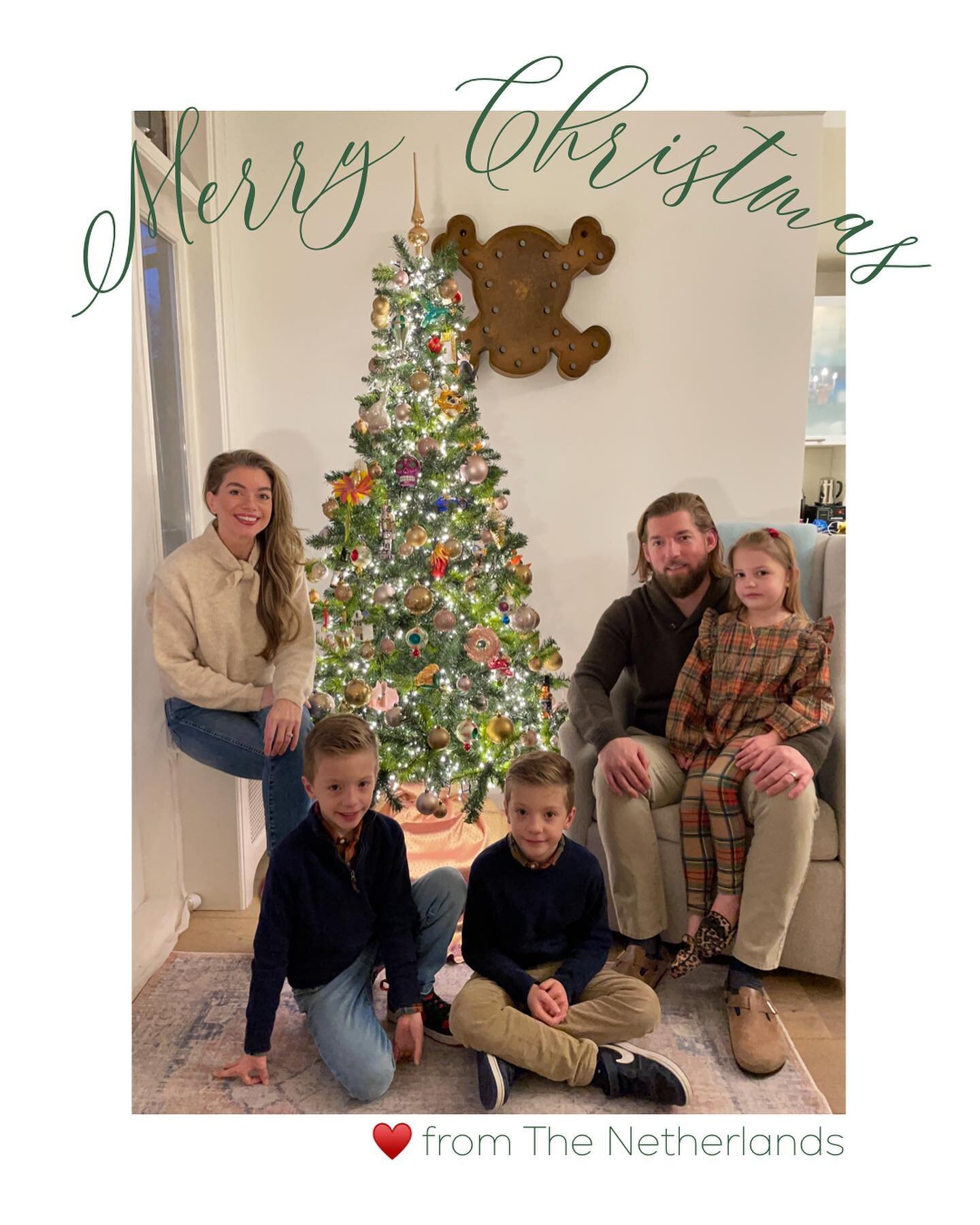 Merry Christmas and Happy Holidays from The Netherlands! We hope you&rsquo;re all having a wonderful holiday season, celebrating in your own special way. 

Sending you all light, and so much love! ✨&hearts;️

(p.s. it&rsquo;s awesome what you can do 