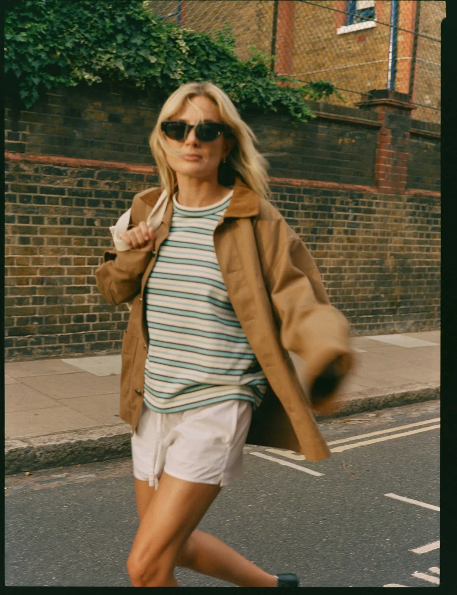With_Nothing_Underneath_Lucy_Williams_09.JPG