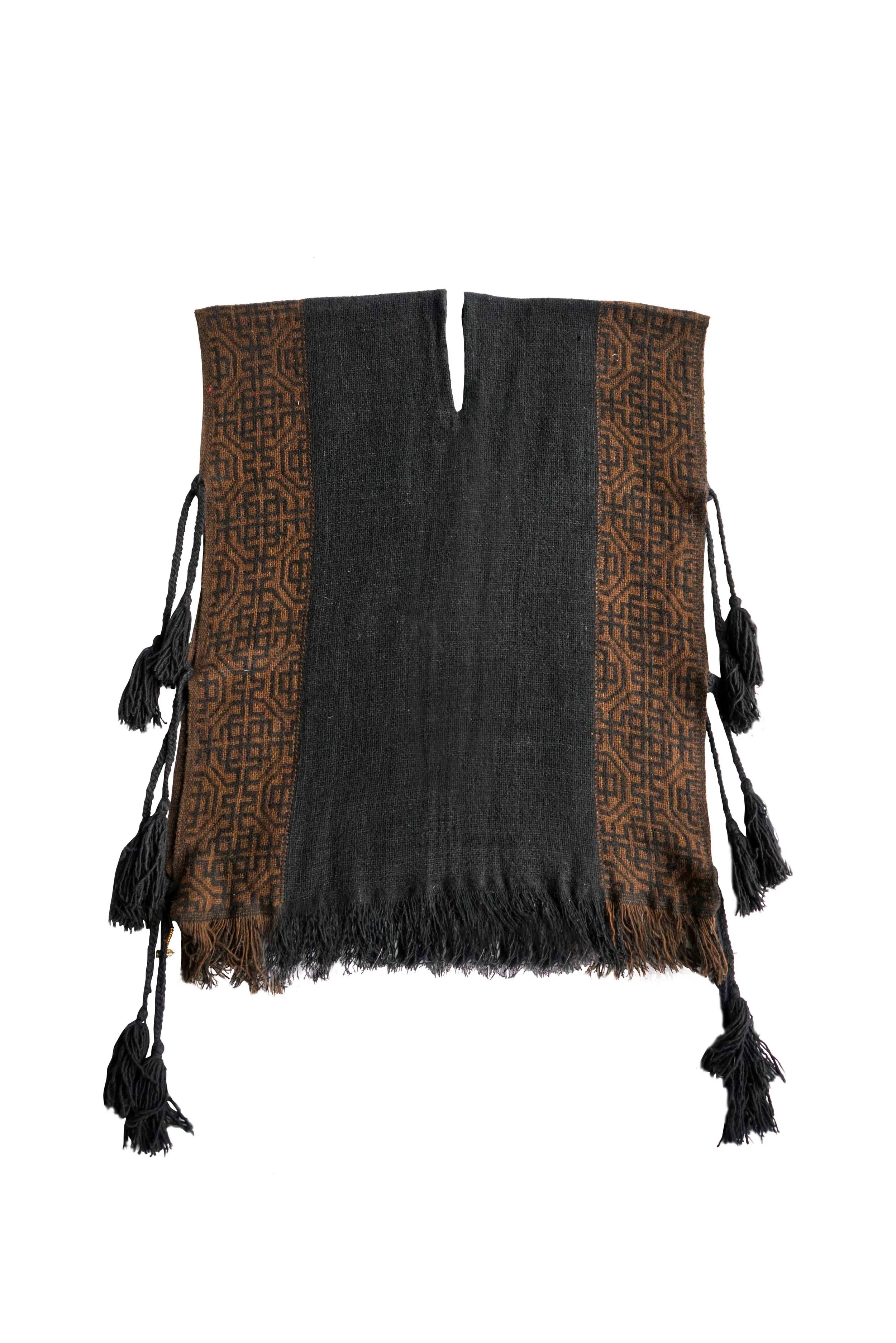 Try_BrownBlack_poncho.jpg
