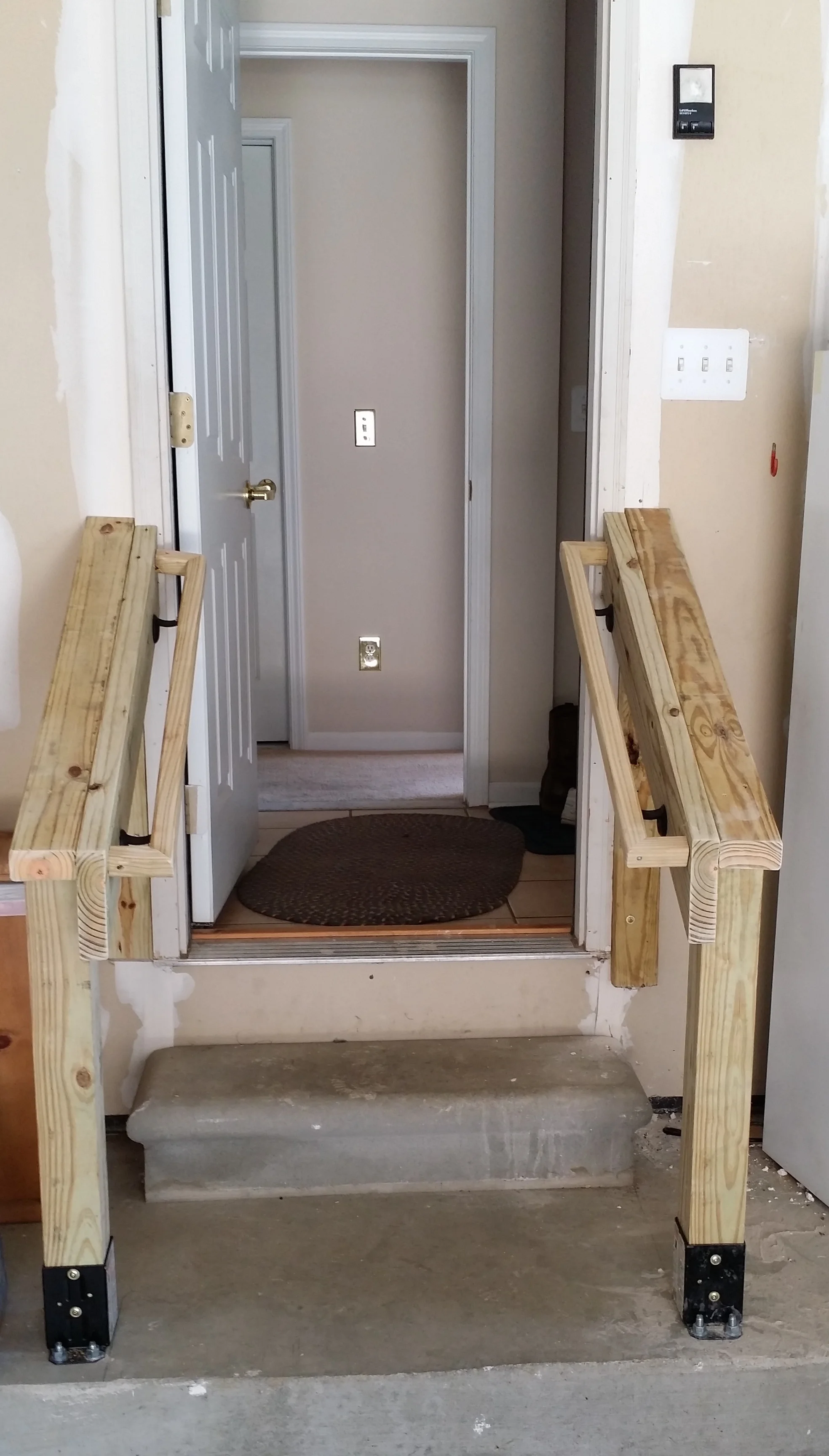 BFA- Rails Wood both sides.jpg