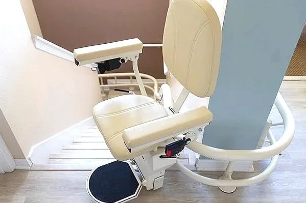 Custom curved stairlift system for multi-level staircase in Oakland County Michigan