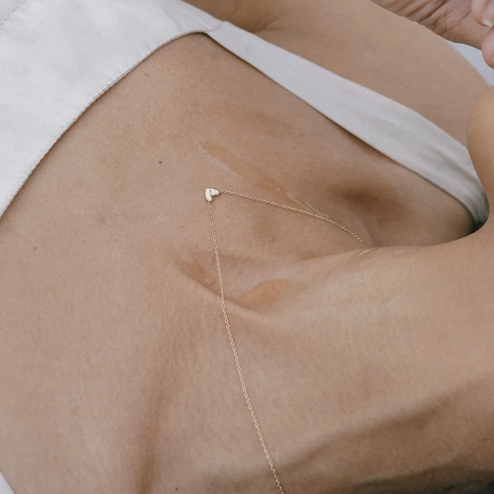 14k Gold Tiny Heart Necklace — Everli Jewelry 