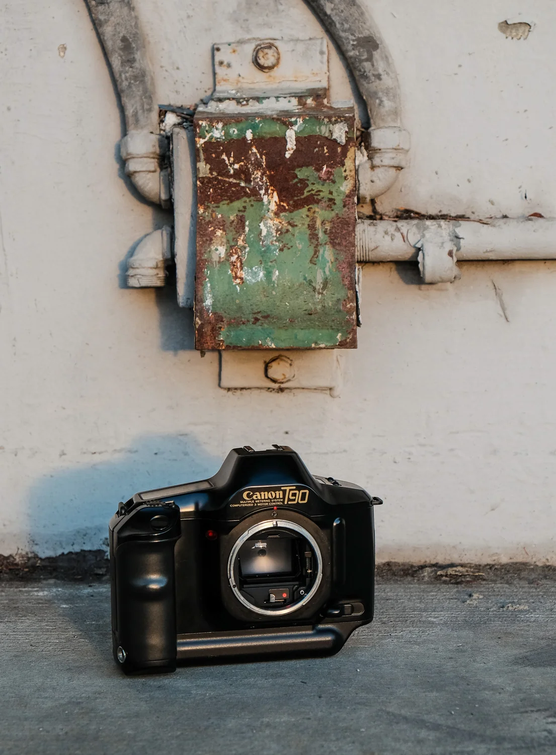 canont90-2.jpg