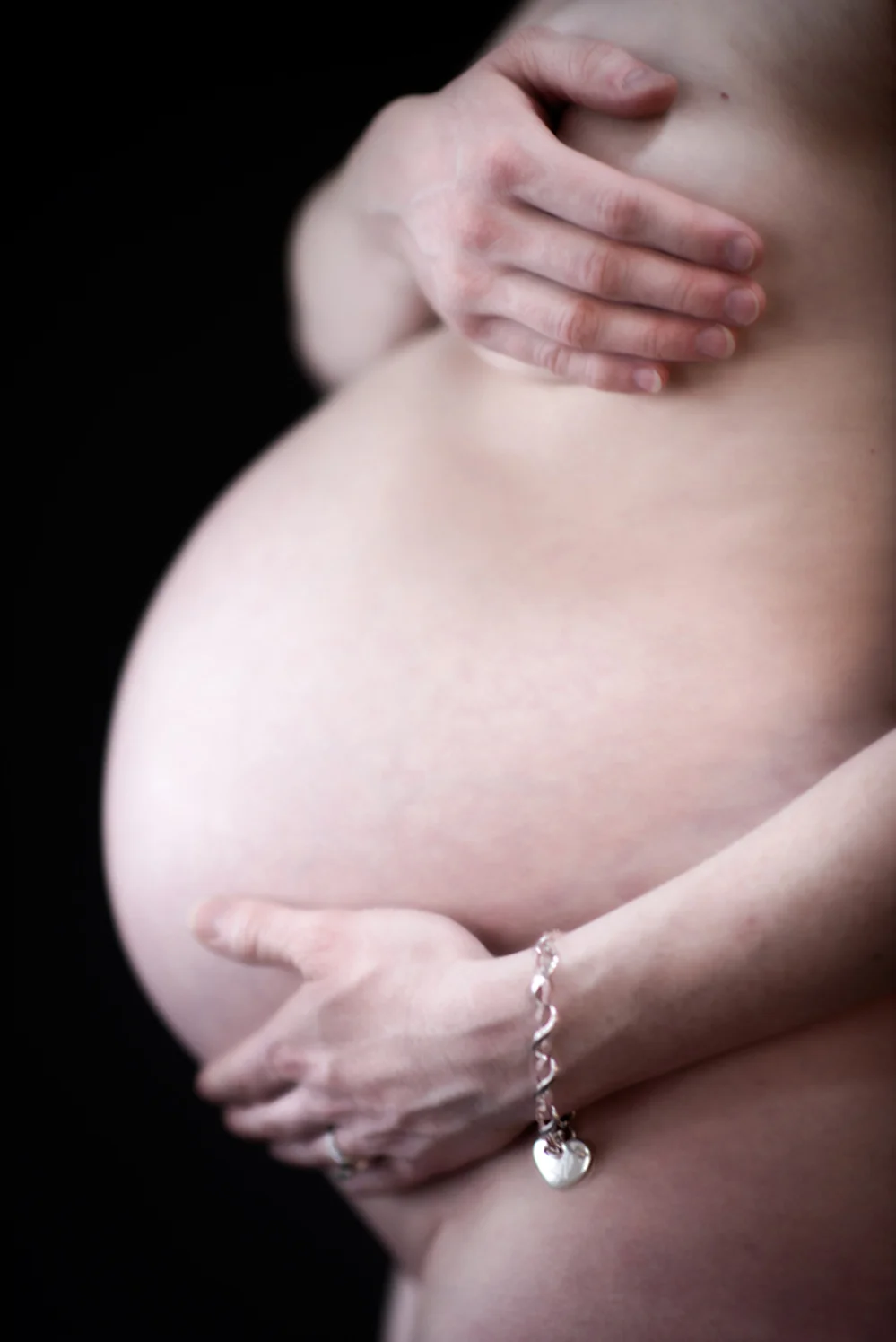 MATERNITY-09.jpg
