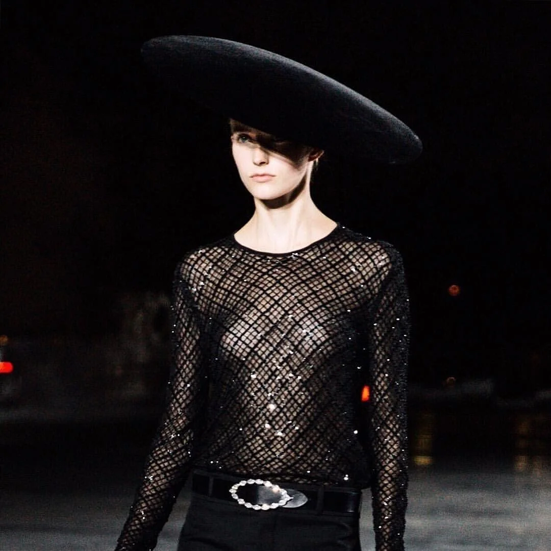 @ysl by @justinnunezstudio 🖤 @natalielud @bureaubetak @anthonyvaccarello @alexdebetak 

#vogue #womenmanagement #vogueitalia #imgparis #fordmodels #yslheels #anthonyvaccarello #yslbeauty #bureaubetak #natalieludwig #makeup #fashionweek #pfw #ysl #th