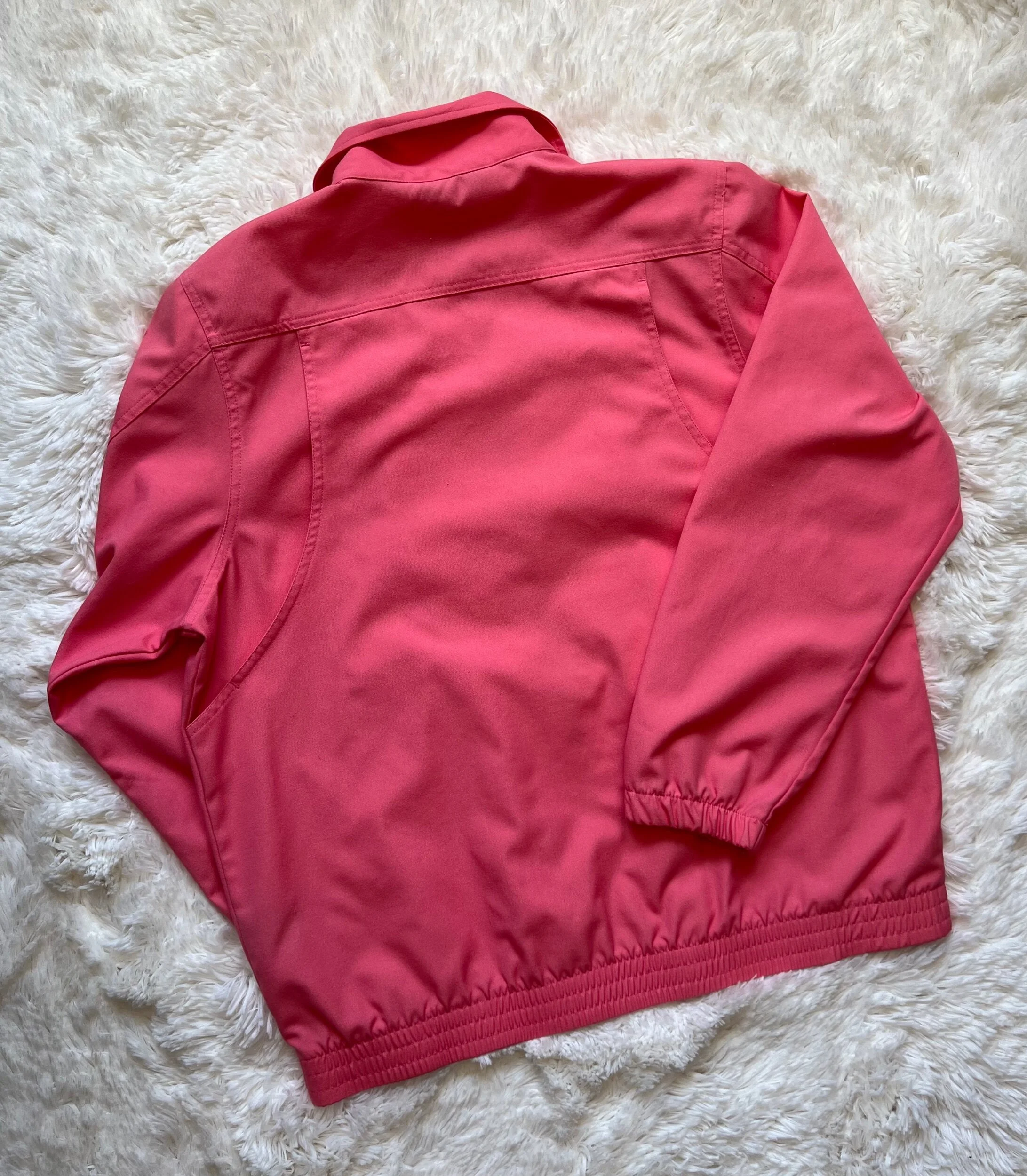 9E3A2F73-8C42-4351-9202-6E5356F82892