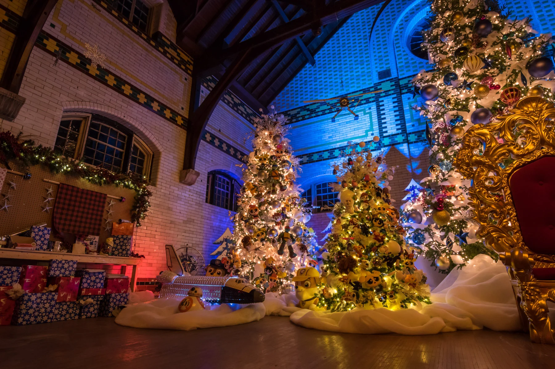 Spin 2017 Holiday Party - 013.jpg