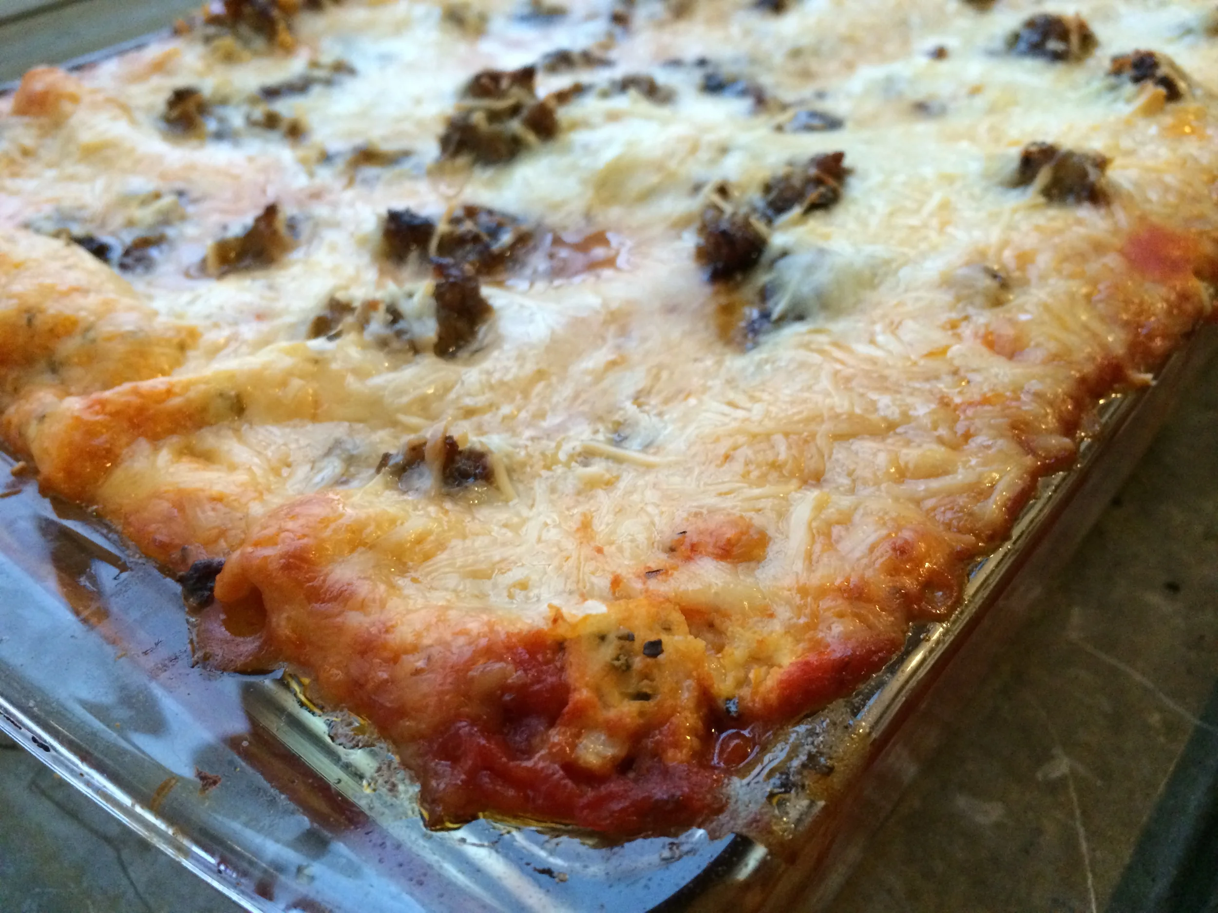 053 A Tiffanys Homemade Lasagna Garlic Bread.JPG
