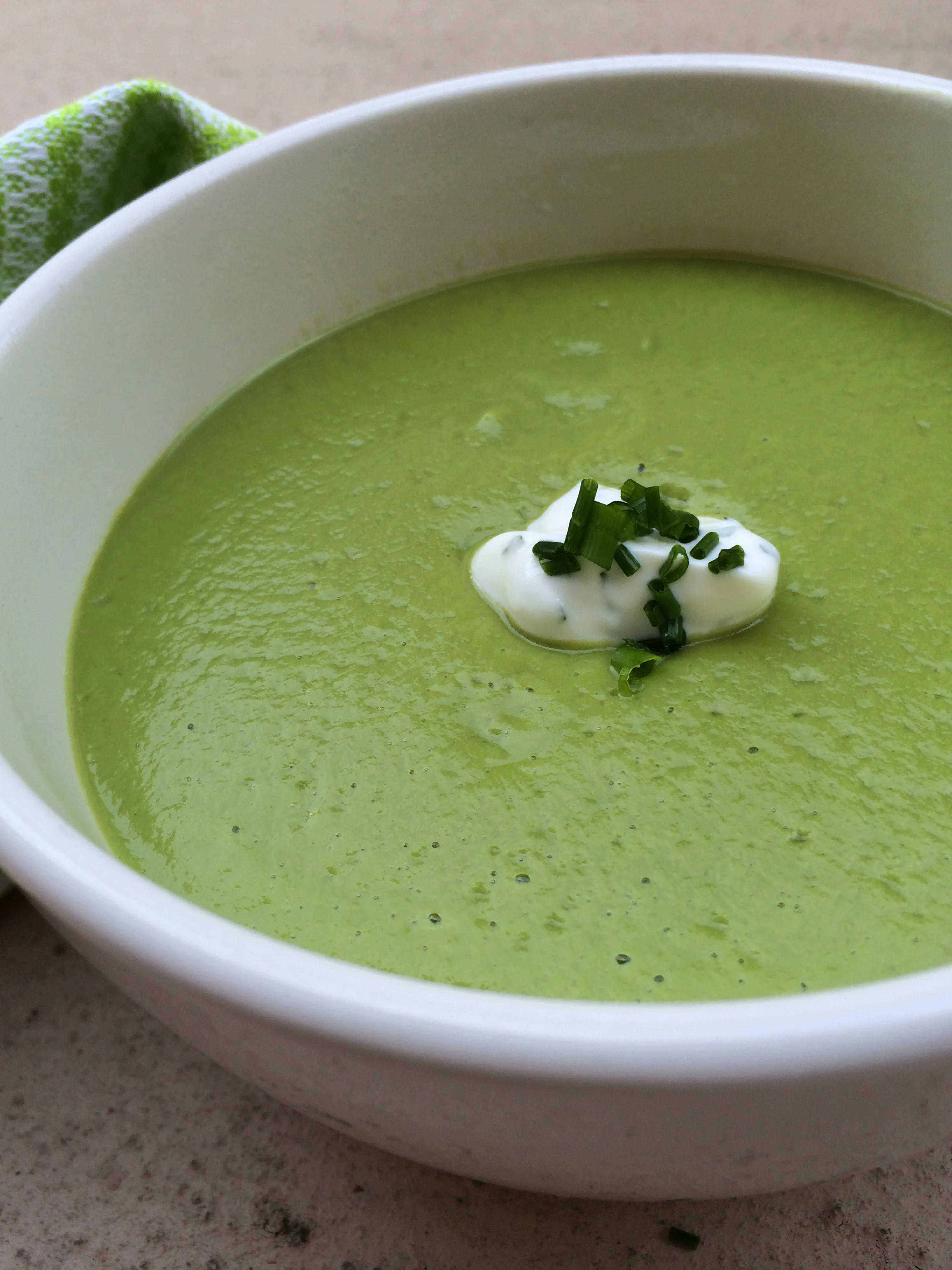 Mint in sour soup