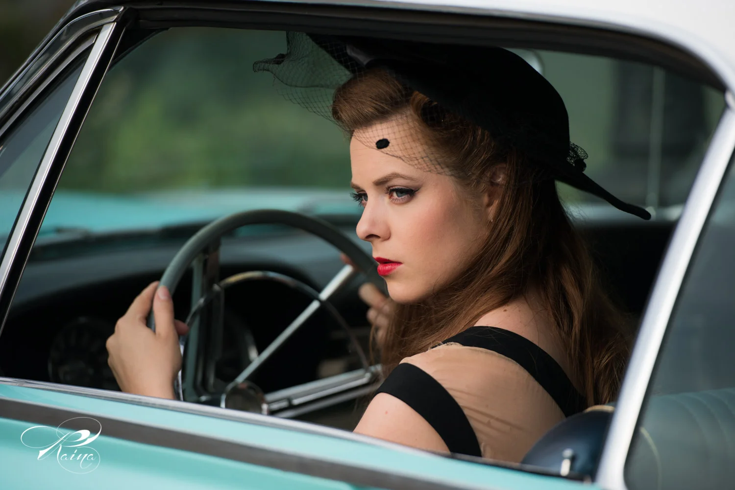 Black Box Gallery--Portraiture:  Pictures in Photography