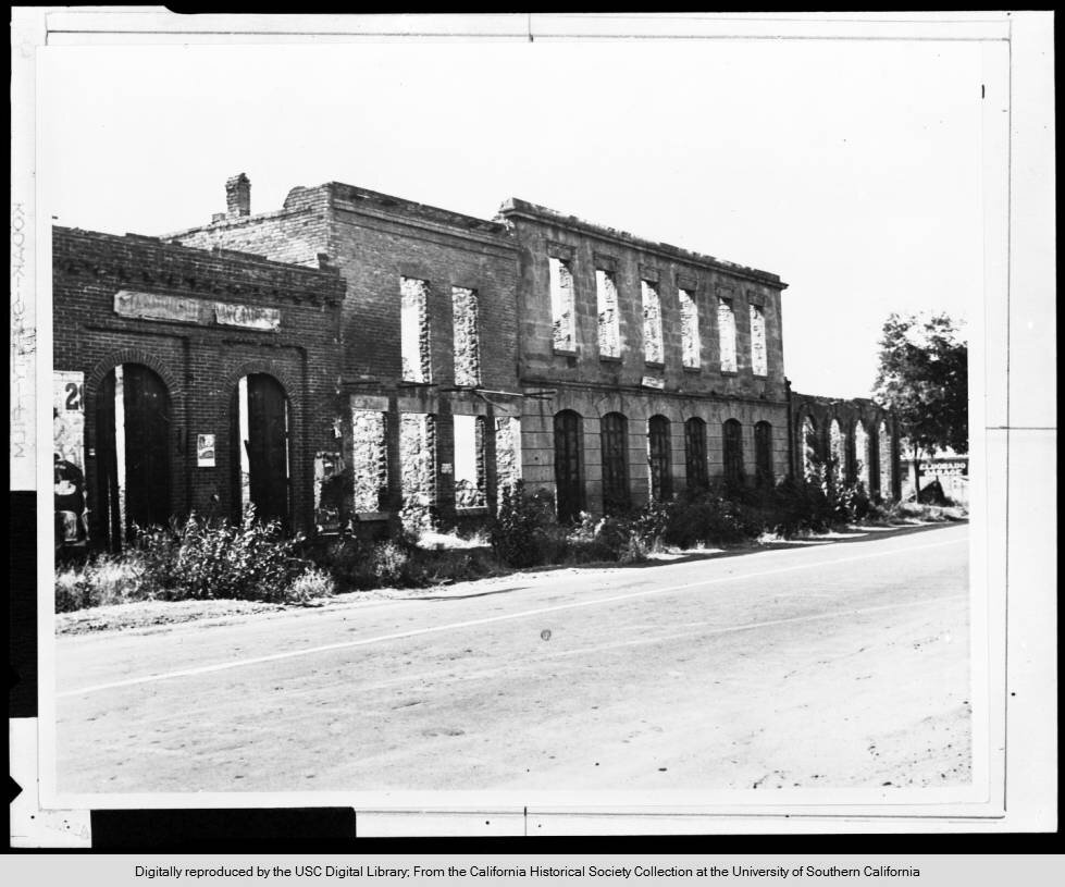 Last ruins of the business section of El Dorado, ca.1930