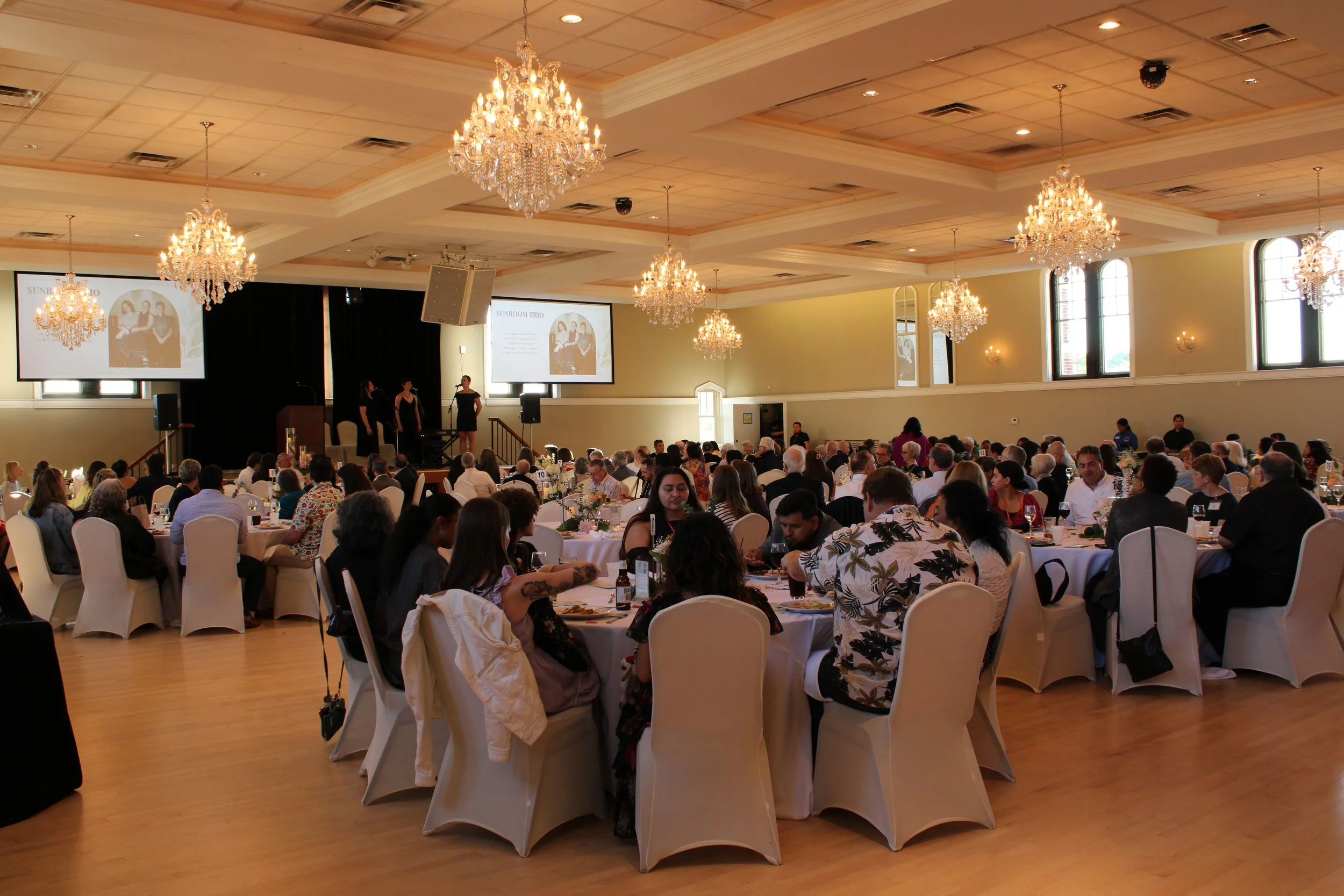 FULL ROOM_0166.JPG