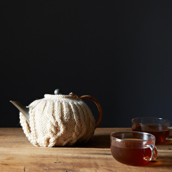 wool cable knit tea cosy.jpg