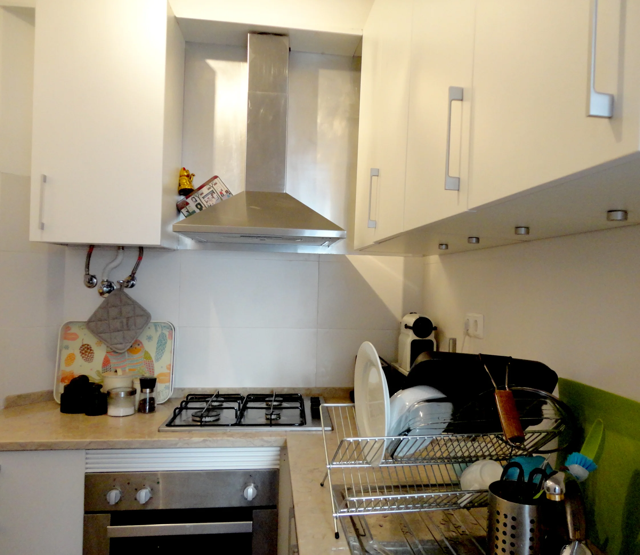 uma boa cozinha para rematar os fins de dia na preparação duma boa refeição.