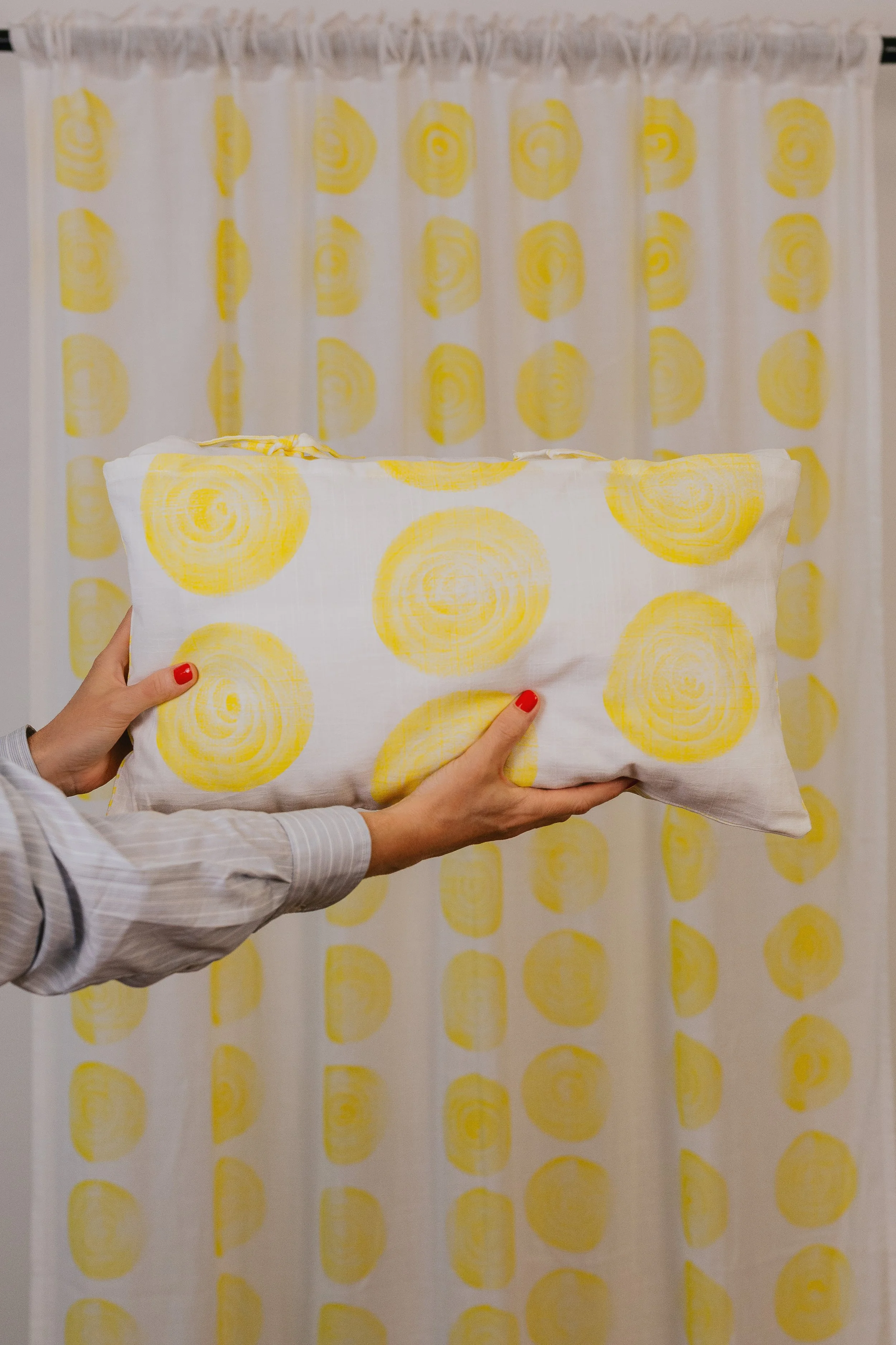 ElianaTomazTextileArtBlockPrintOnDemandCushion1.jpg