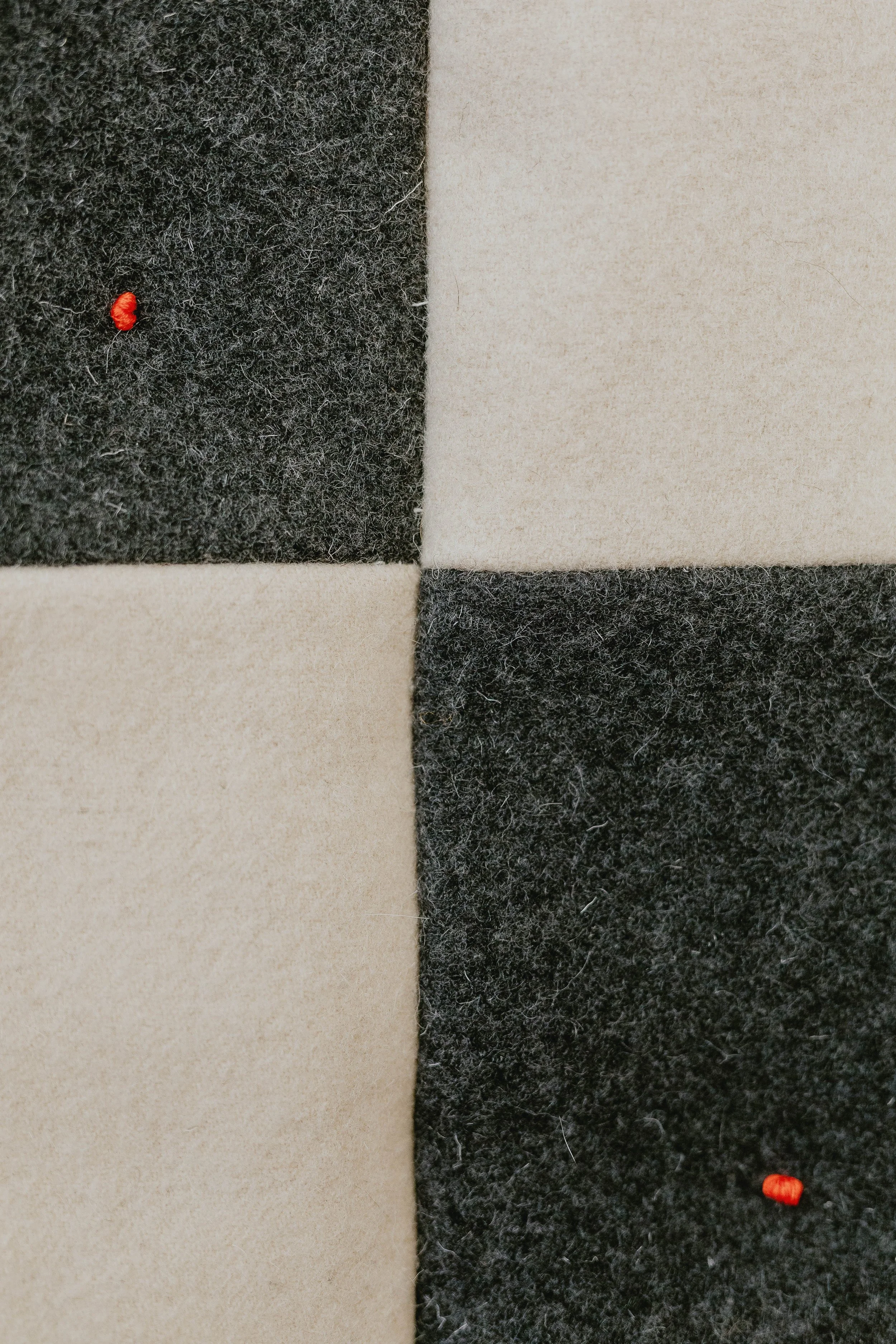 ElianaTomazTextileArtCheckered05.jpg