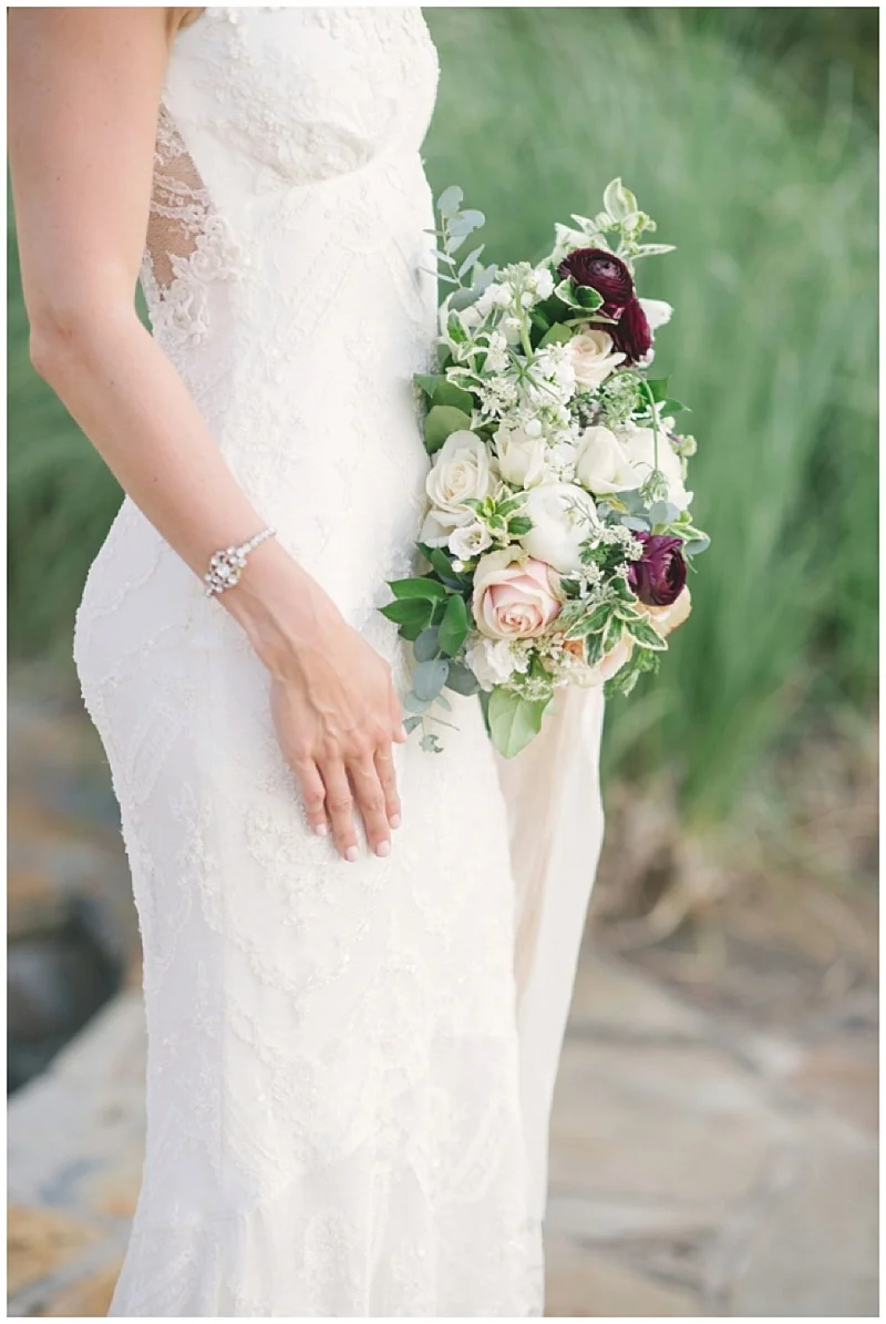 jessica-zimmerman-events-floral-event-design-conway-central-arkansas-mentoring-florist-flowers-weddings-planner-coordinator-jzfloral-wedding-organic-portrait-bouquet-clare-selig-whitney-bower