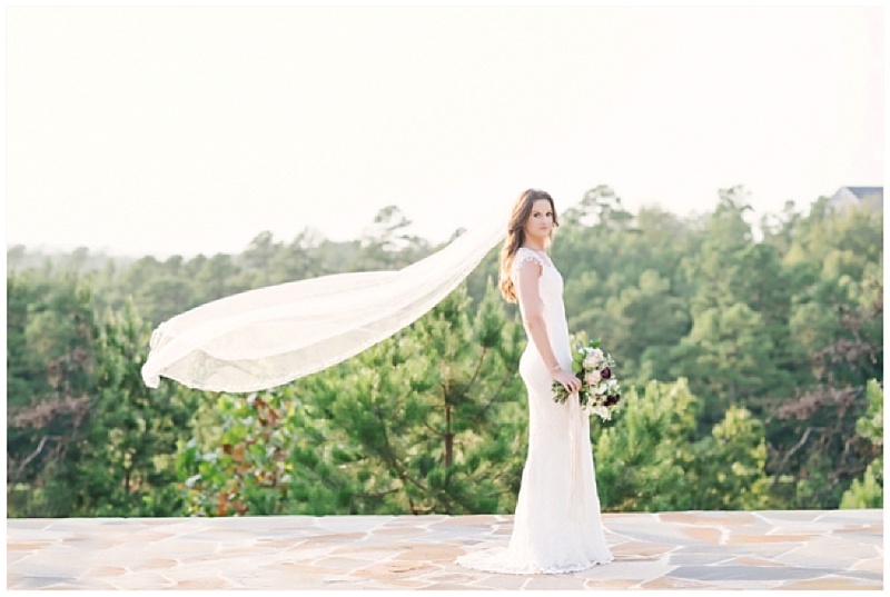 jessica-zimmerman-events-floral-event-design-conway-central-arkansas-mentoring-florist-flowers-weddings-planner-coordinator-jzfloral-wedding-organic-portrait-bouquet-clare-selig-whitney-bower