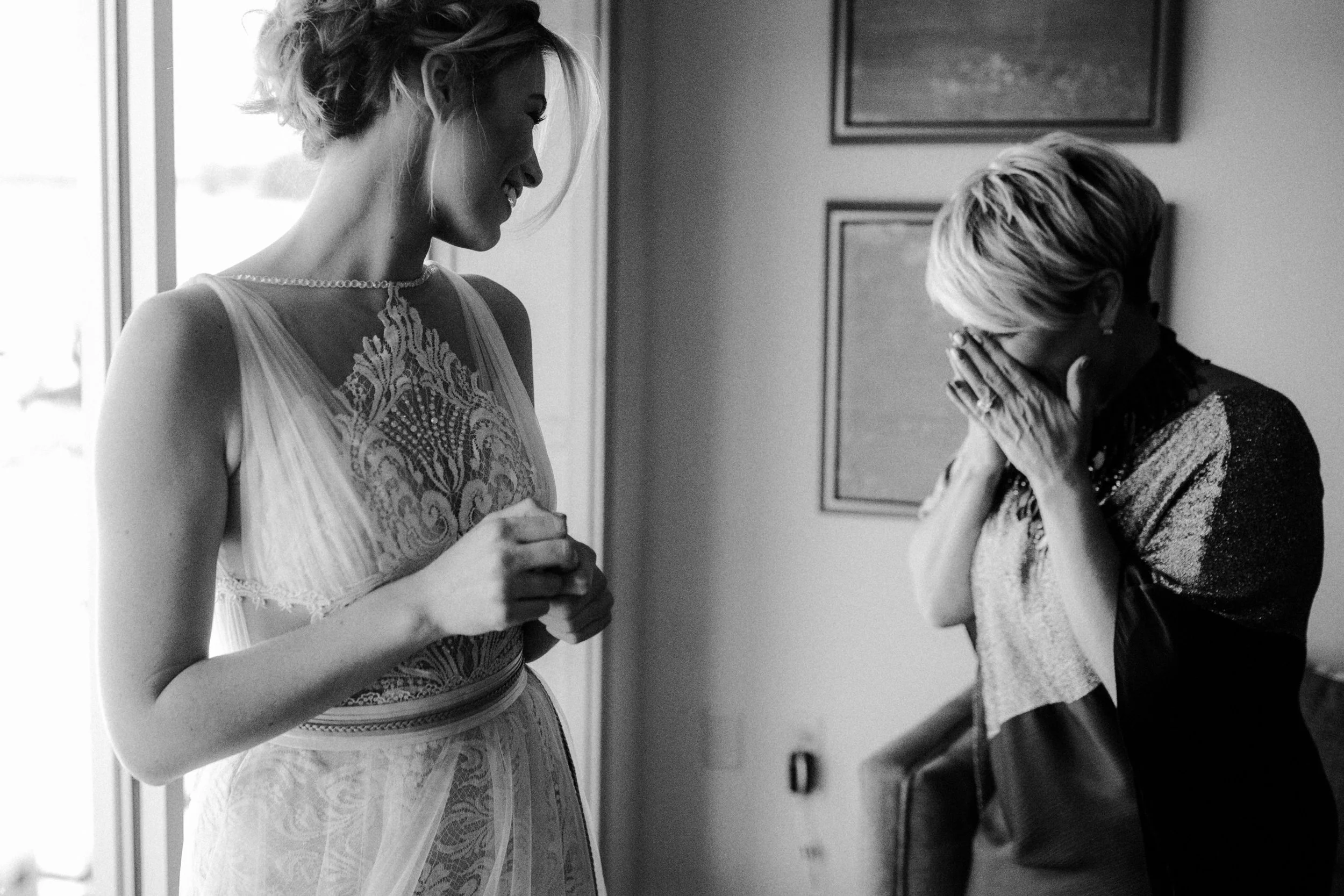 jessica-zimmerman-events-floral-design-coordination-planning-planner-little-rock-conway-arkansas-southern-florist-wedding-home-work-family-balance-business-mentor-outdoor-wedding-airplane-hangar