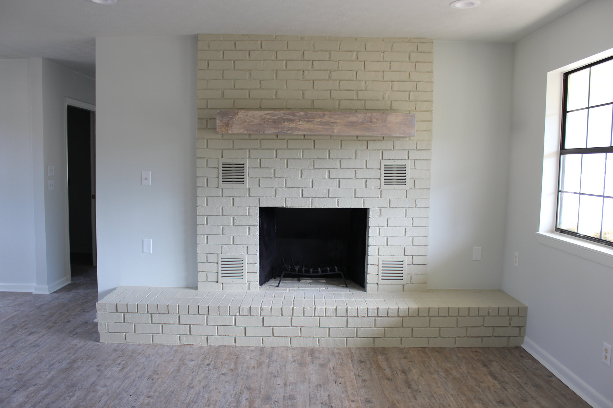 flipping_business_house_after_picture_southern_fireplace.JPG