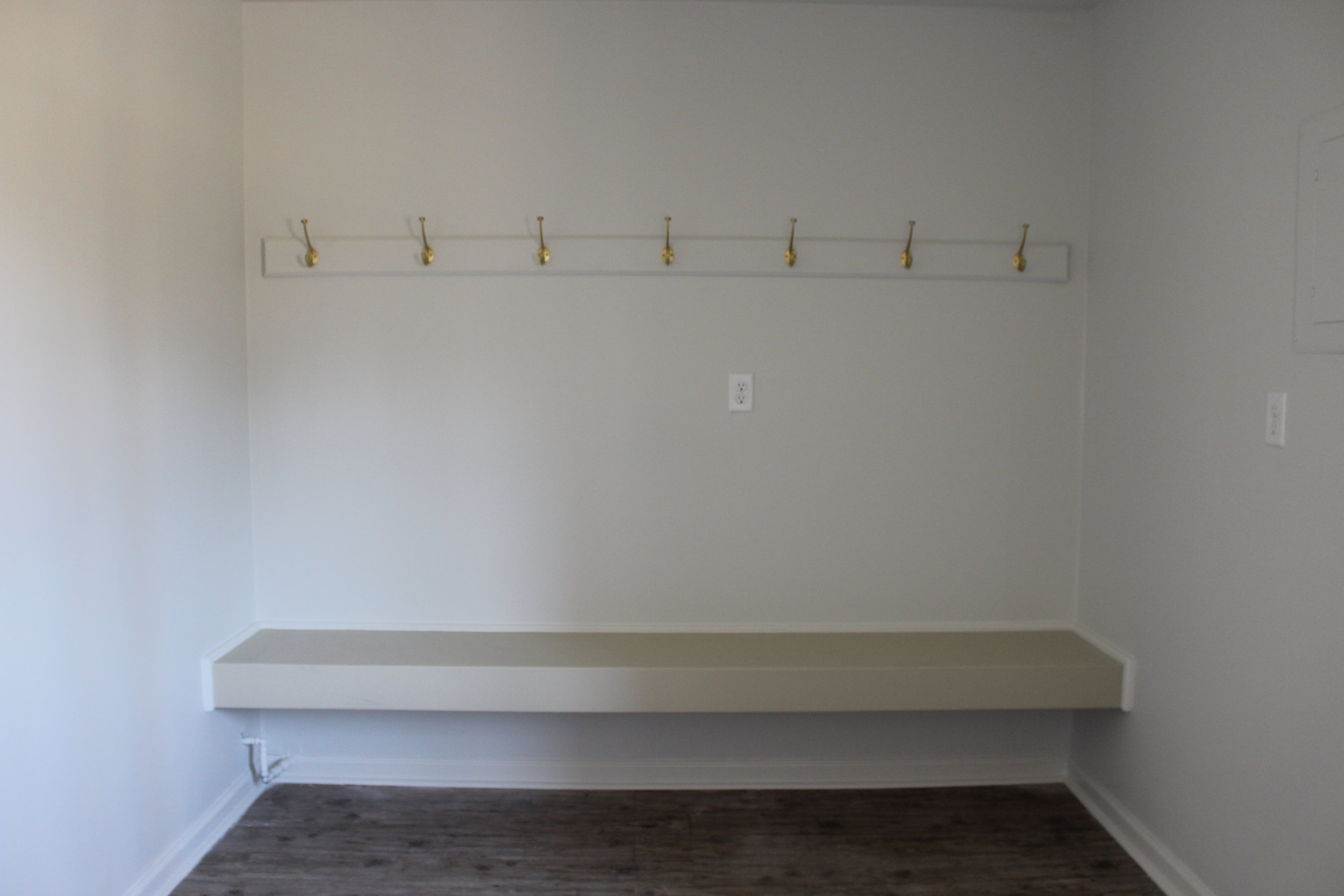 zimmerman_flip_house_after_picture_southern_arkansas_mudroom.JPG