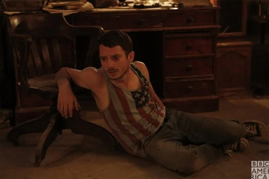 dirk-gently-08-todd-floor-530x353.jpg